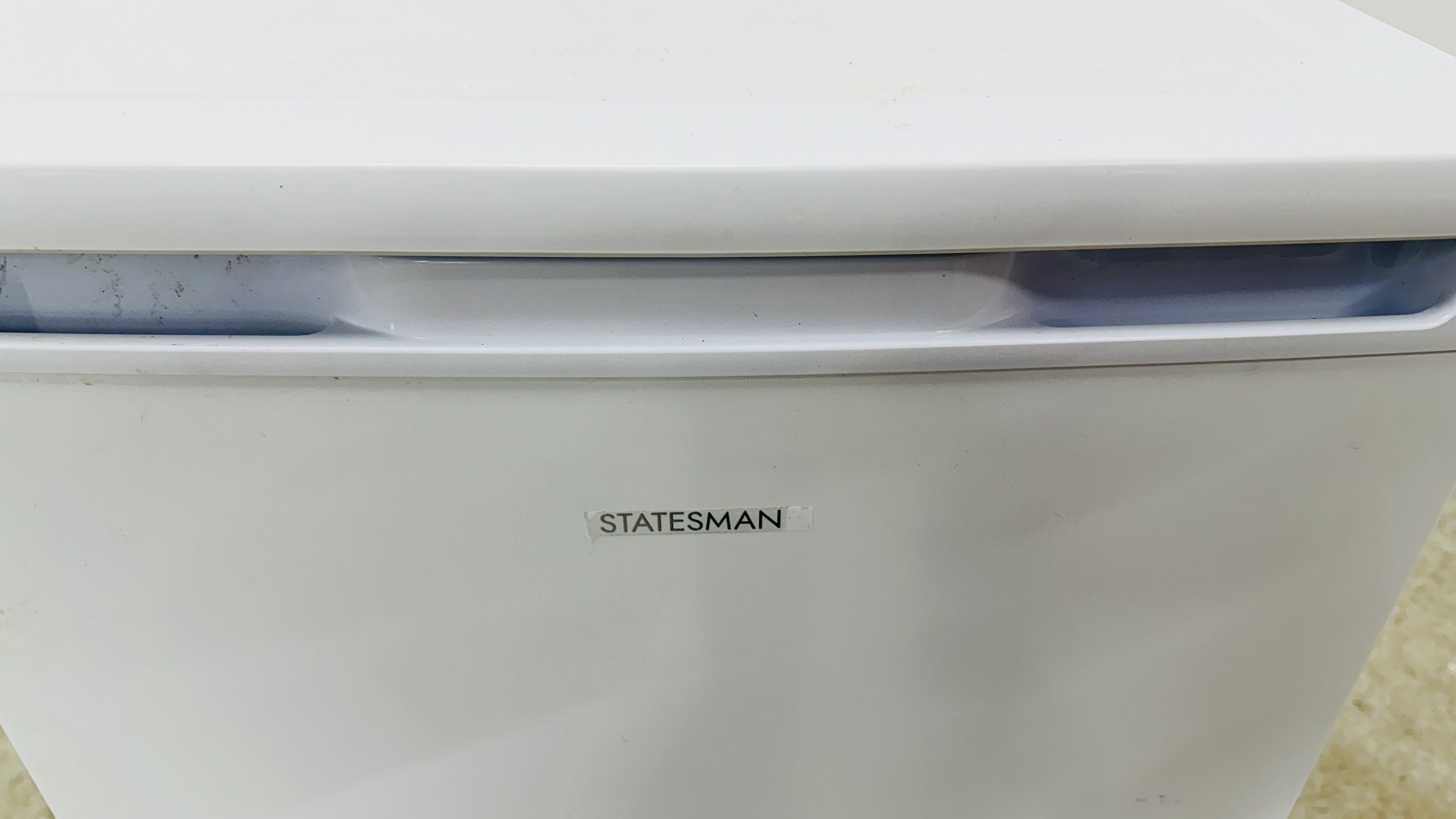 STATESMAN UNDER COUNTER FREEZER - SOLD AS SEEN. - Image 5 of 7