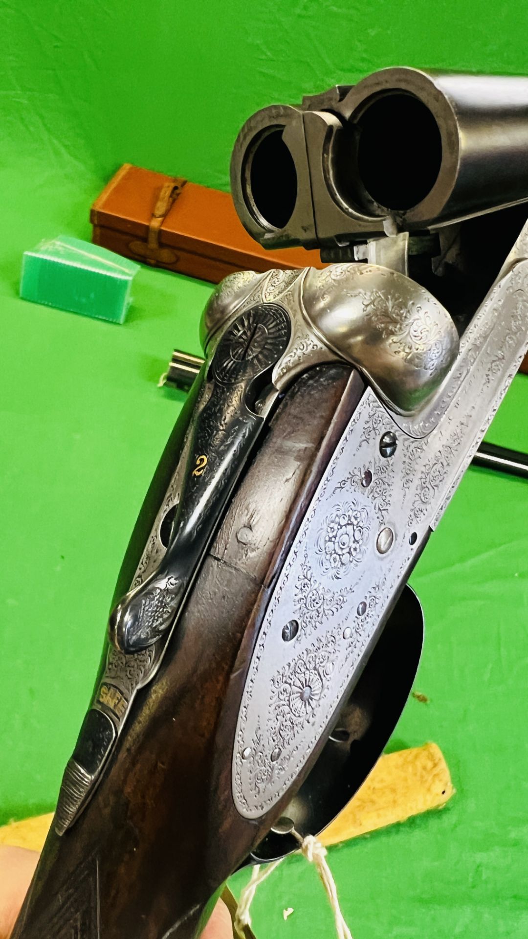 12 BORE TOLLEY SIDE BY SIDE SHOTGUN #8670, 28" BARRELS (2 3/4" CHAMBER), EJECTOR, - Image 24 of 37