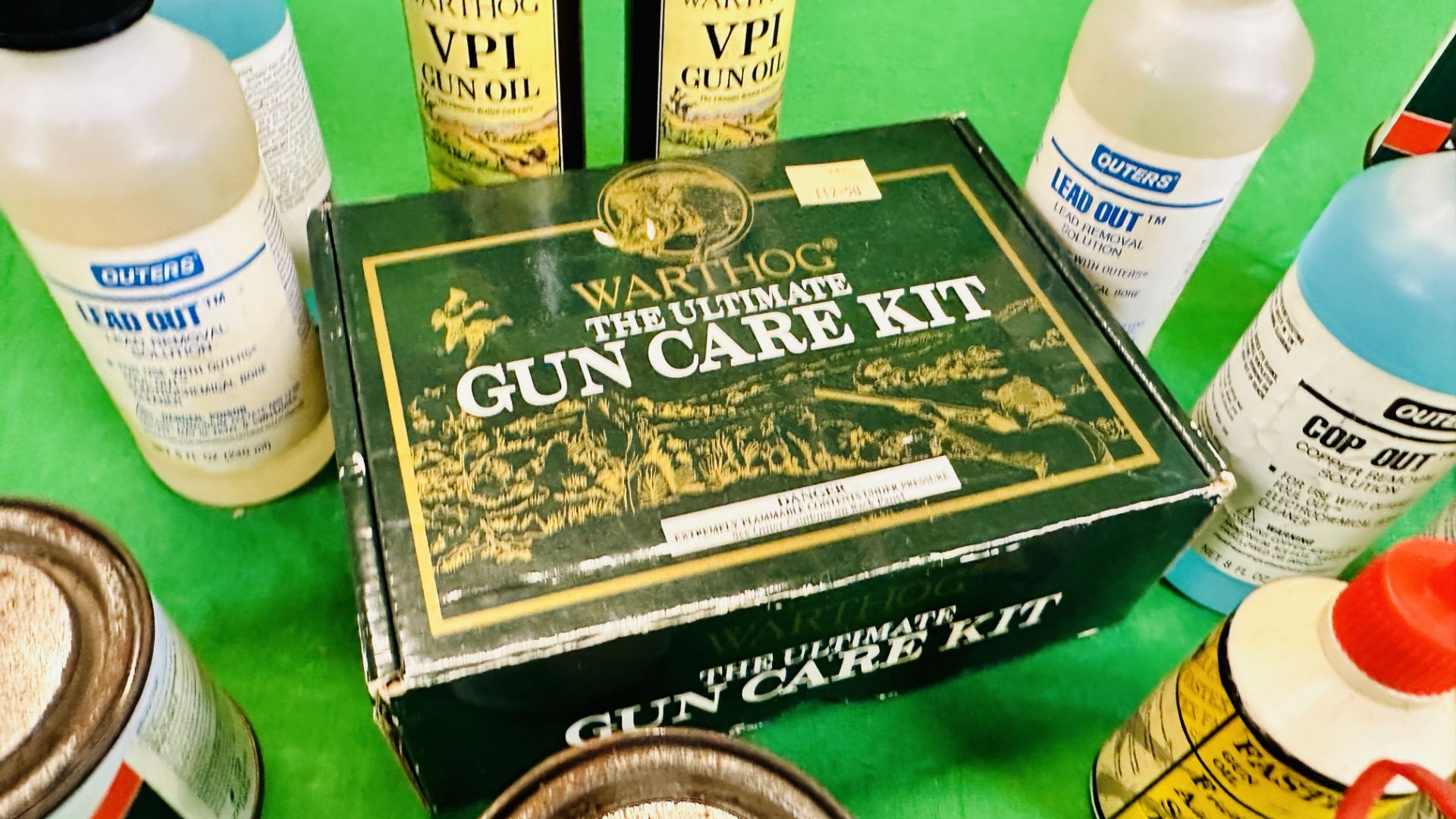 14 VARIOUS GUN CLEANING PRODUCTS TO INCLUDE 2 X WARTHOG UPI OIL, LEAD OUT LEAD REMOVAL SOLUTION, - Image 4 of 8