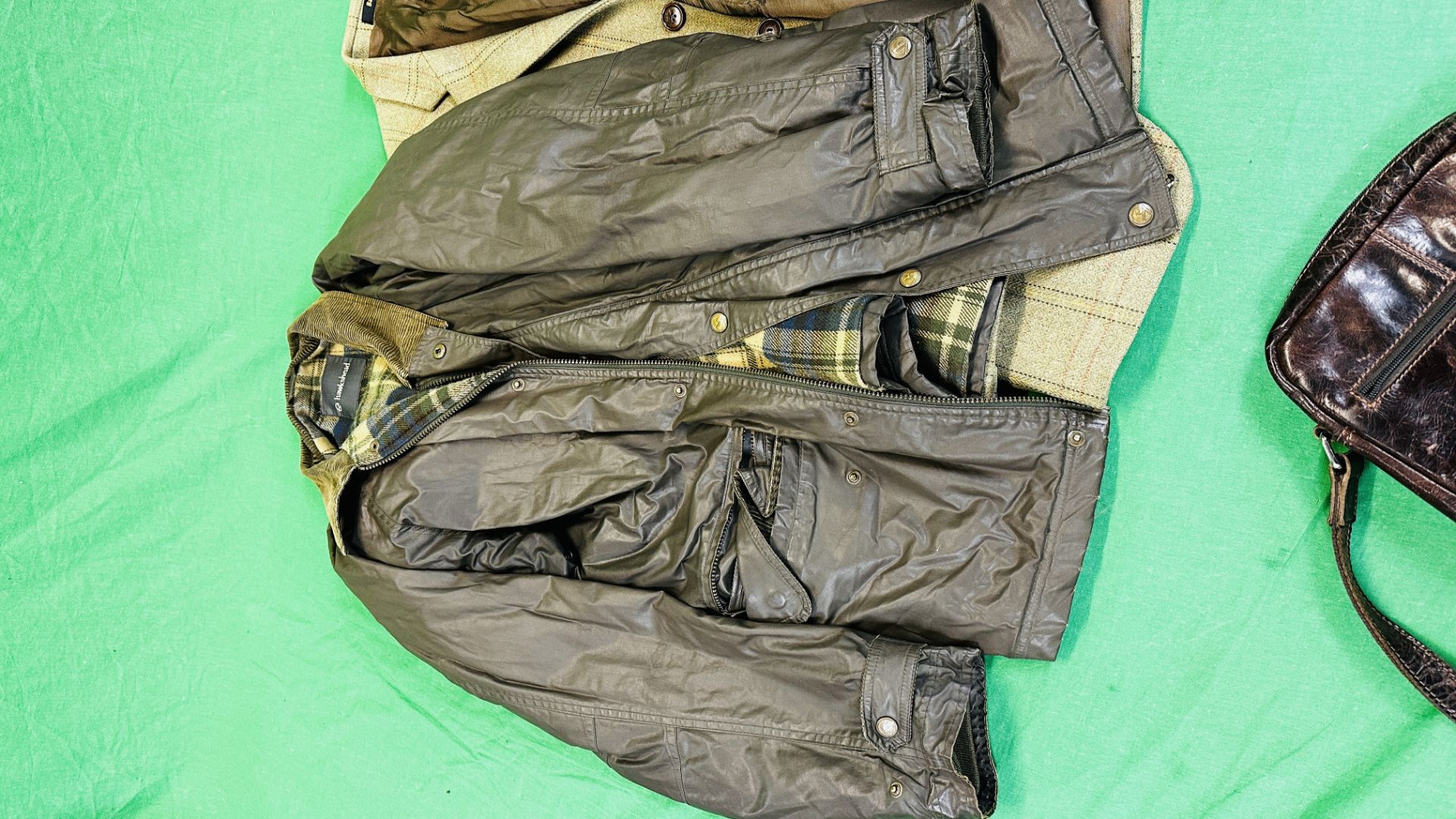 FIVE GENTS JACKETS TO INCLUDE BARBOUR TWEED JACKET, P.G. - Image 10 of 17