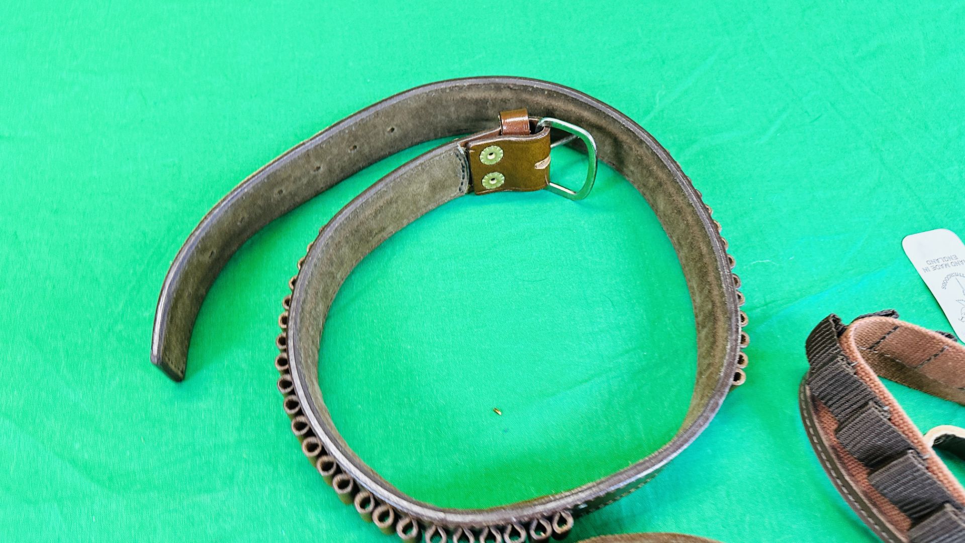 BOX CONTAINING GOOD QUALITY LEATHER CARTRIDGE BELTS / BULLET BELTS INCLUDING MARGETT, 12G, - Image 9 of 10