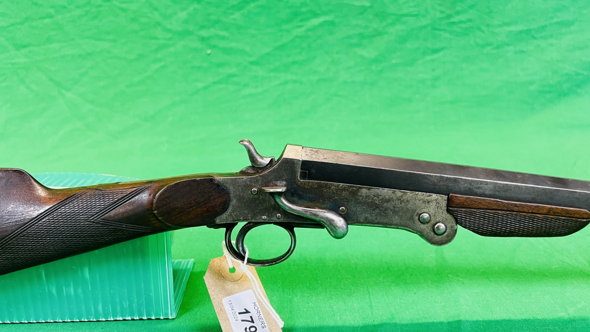 BELGIAN 20G SINGLE BARREL SHOTGUN WITH DOUBLE BACK FOLDING ACTION #7559 - (REF:1403) - (ALL GUNS TO - Image 2 of 13