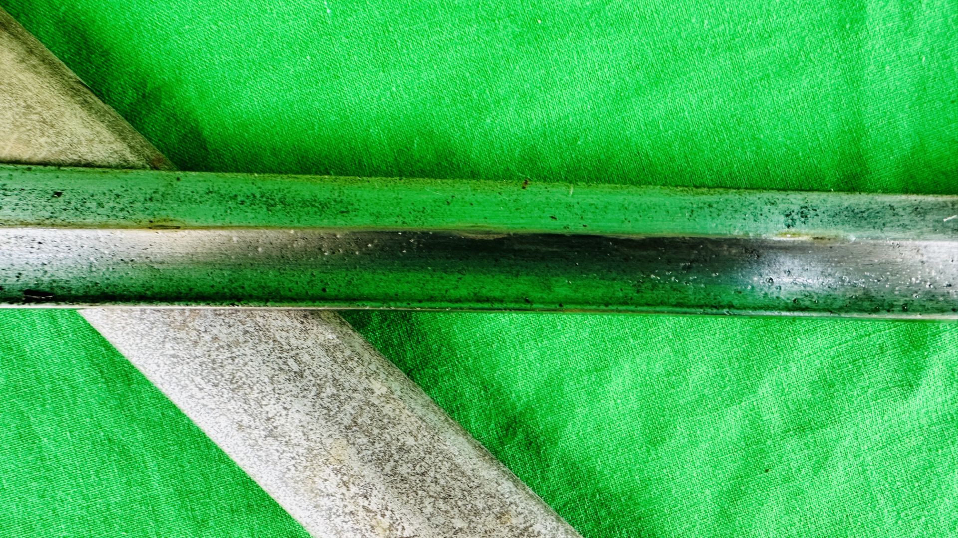 WWI GERMAN STAHLBLUME BAYONET WITH SCABBARD - NO POSTAGE OR PACKING AVAILABLE. - Image 4 of 10