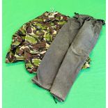 A PAIR OF HOGGS SIZE L WATERPROOF TROUSERS,