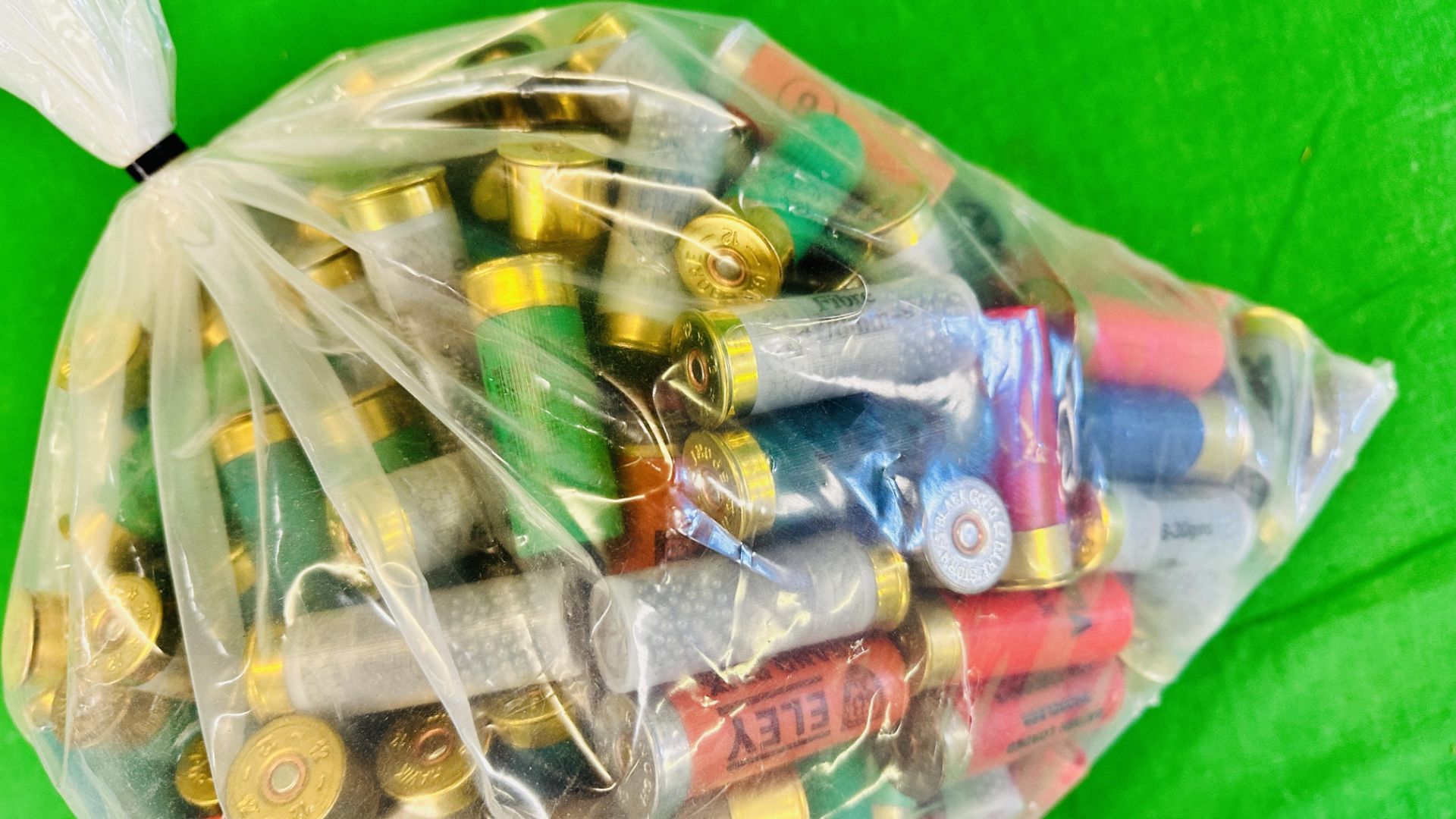 250 X MIXED 12 GAUGE CARTRIDGES - (TO BE COLLECTED IN PERSON BY LICENCE HOLDER ONLY - NO POSTAGE - - Bild 5 aus 5