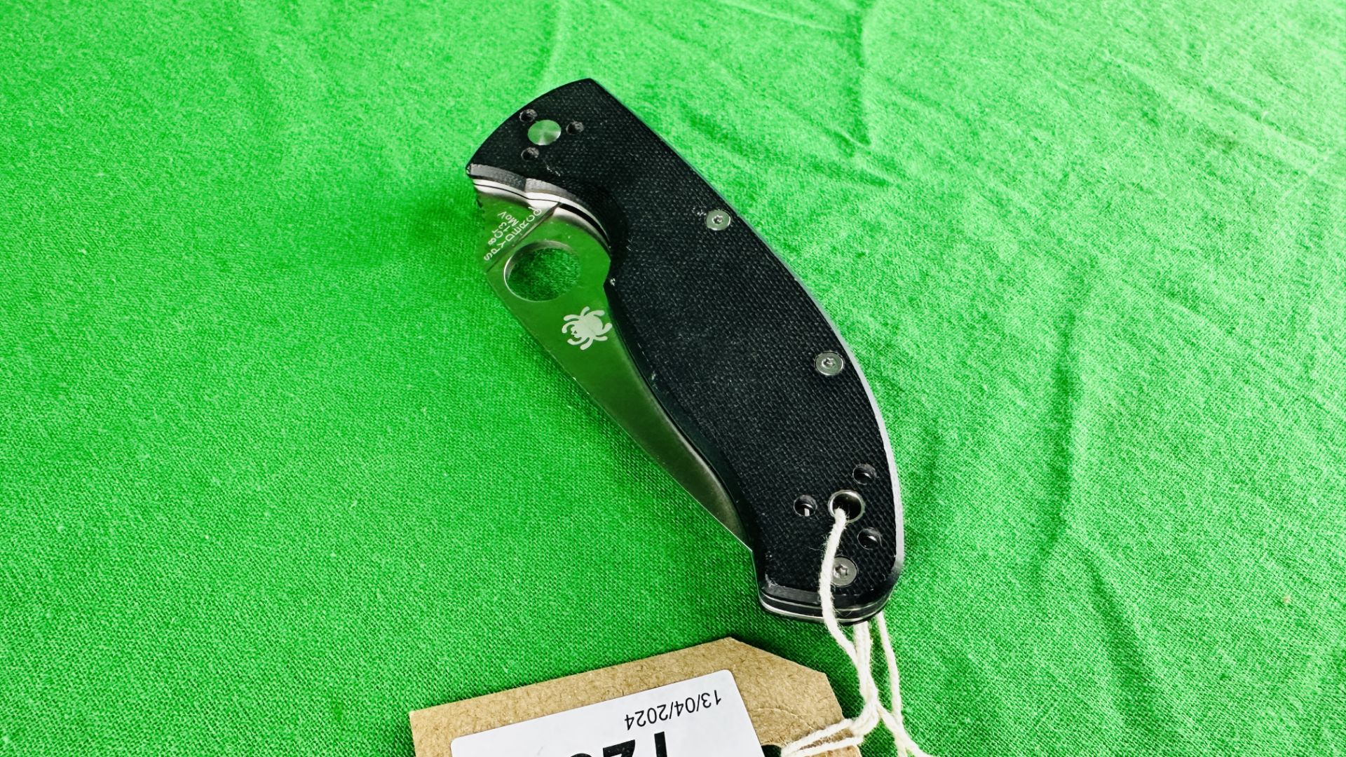 SPYDERCO TENACIOUS C122GP FOLDING POCKET LOCK KNIFE - NO POSTAGE OR PACKING AVAILABLE - Image 7 of 7