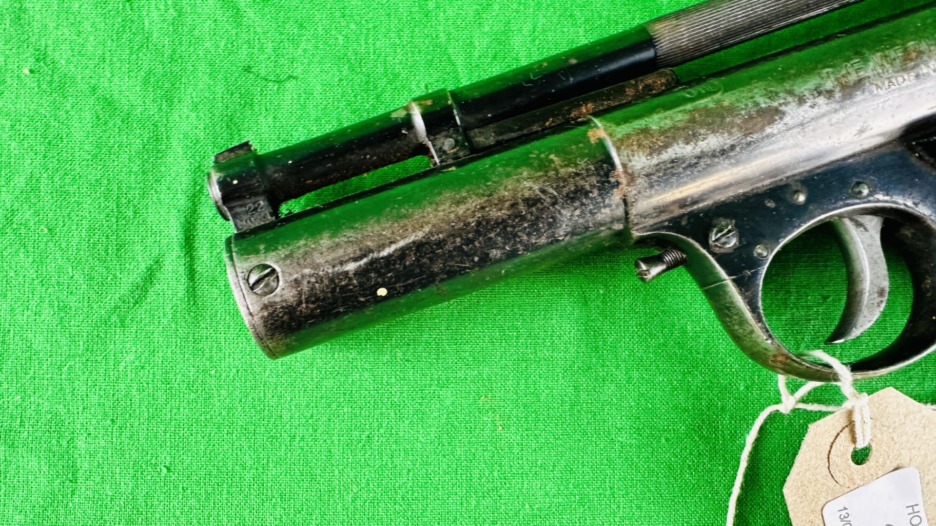 A WEBLEY MK 1 . - Image 5 of 12