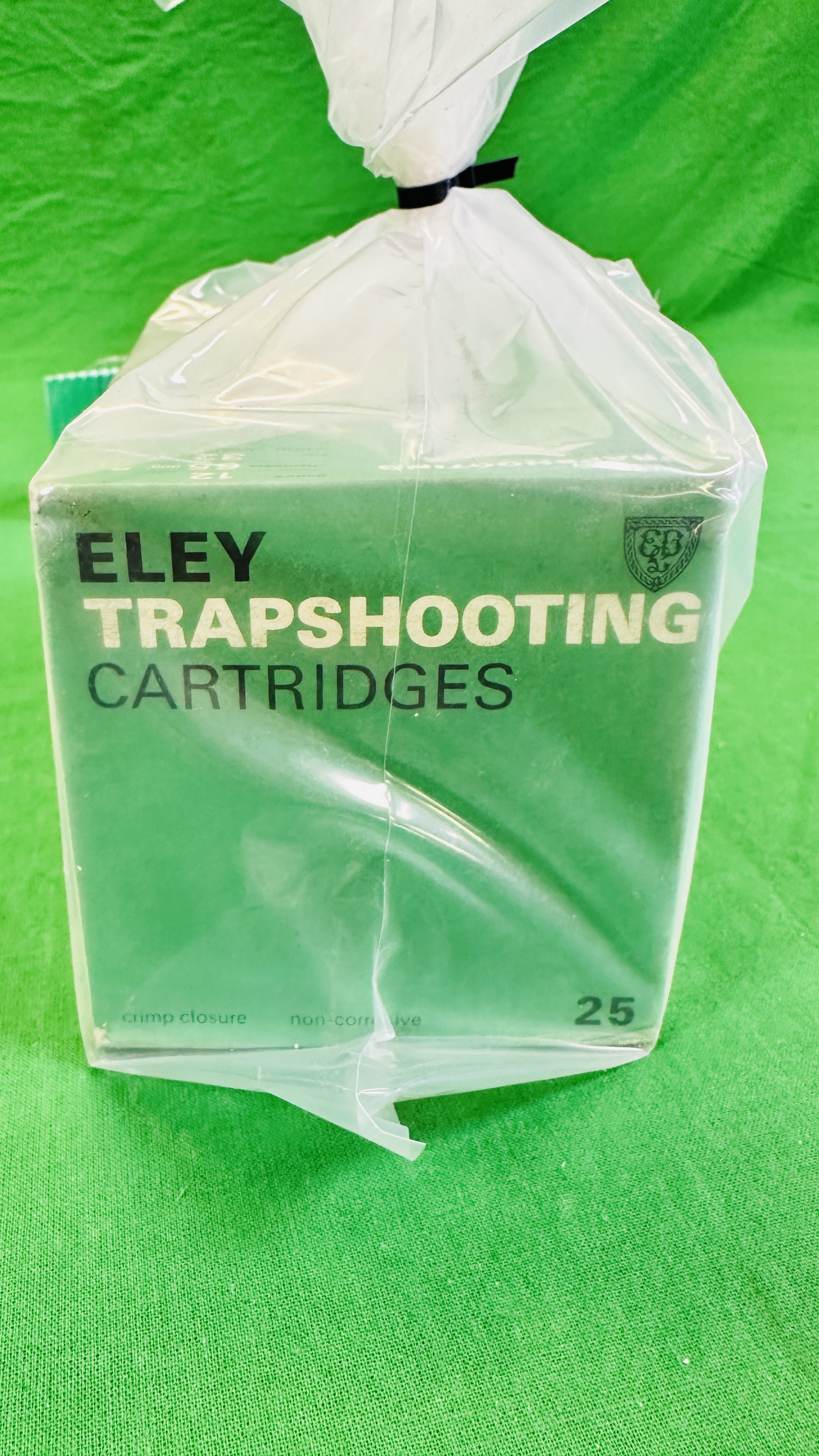 100 X ELEY TRAPSHOOTING CARTRIDGES 12 GAUGE 32GRM - (TO BE COLLECTED IN PERSON BY LICENCE HOLDER