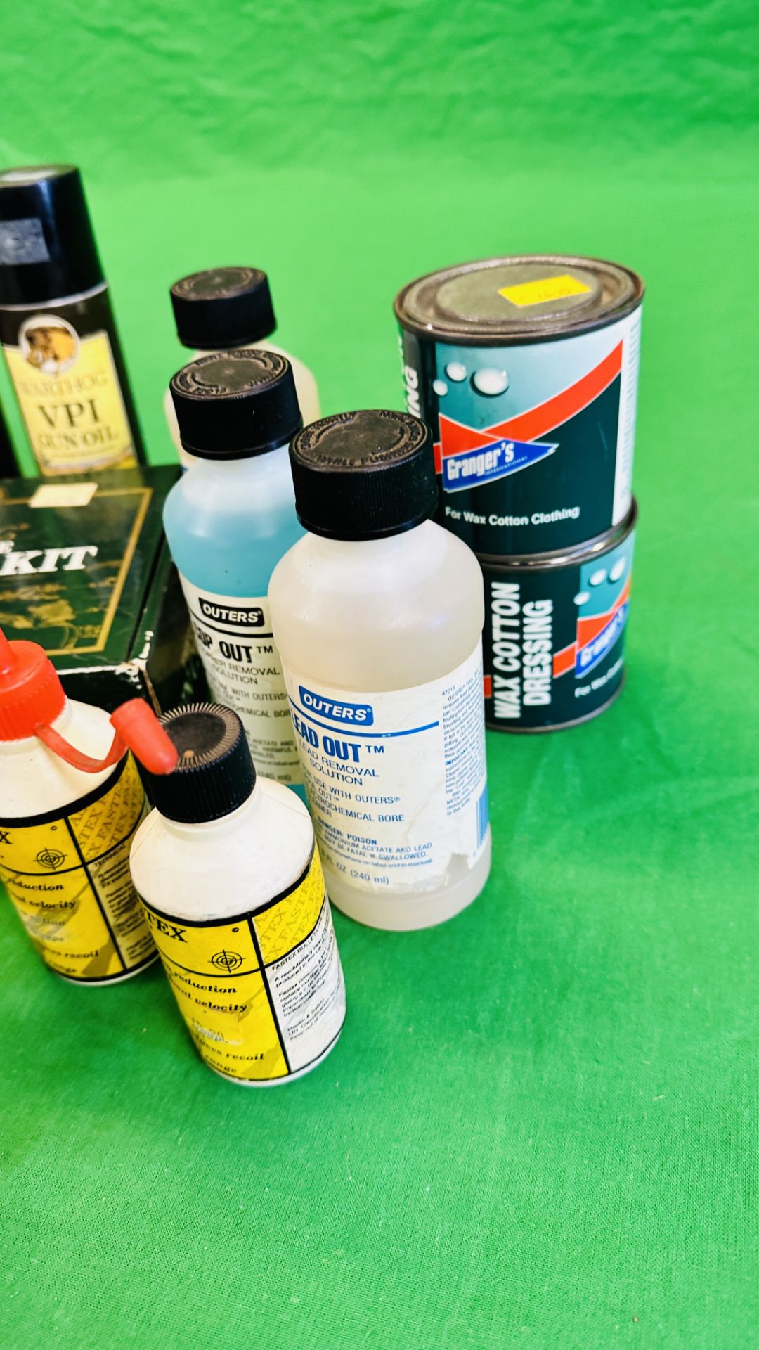 14 VARIOUS GUN CLEANING PRODUCTS TO INCLUDE 2 X WARTHOG UPI OIL, LEAD OUT LEAD REMOVAL SOLUTION, - Image 7 of 8