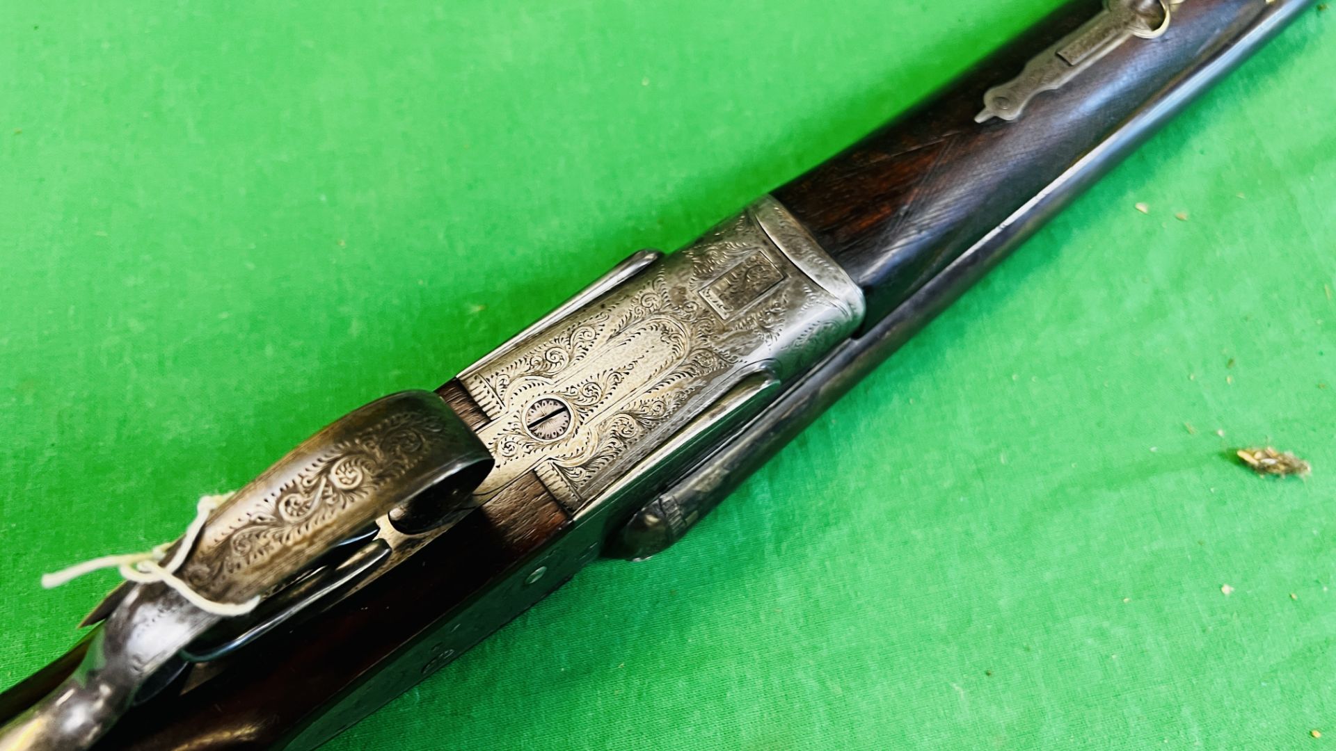 MIDLAND 12 BORE SIDE BY SIDE SHOTGUN, #105959, SIDE LOCK 25" BARRELS, FULL CHOKE 14", - Image 18 of 28