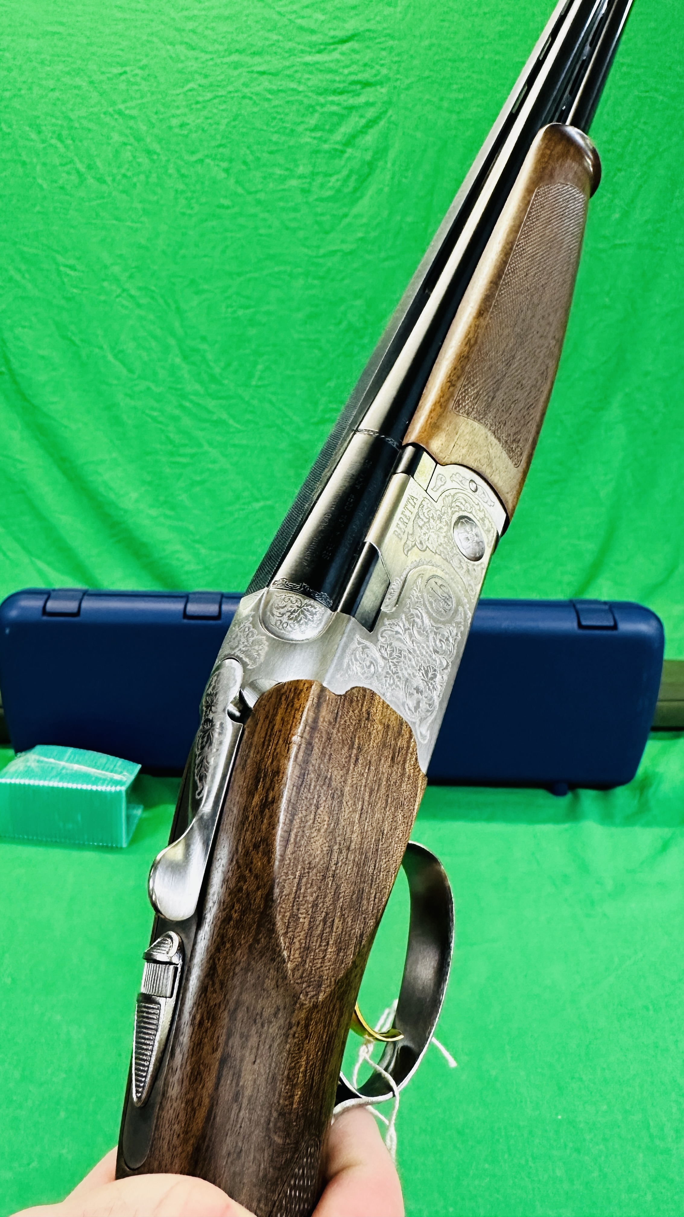 BERETTA 12 GAUGE OVER AND UNDER SHOTGUN MODEL 686 SILVER PIGEON / SPORTING, - Bild 20 aus 29