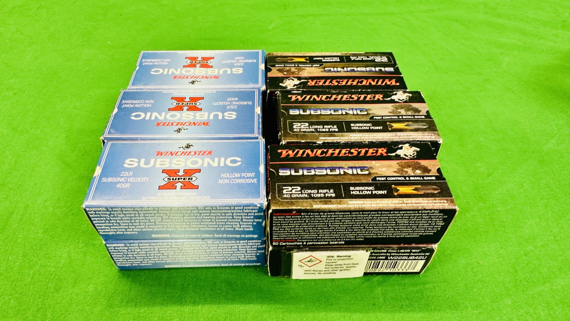 600 X WINCHESTER 22 LR AMMUNITION TO INCLUDE SUBSONIC 4 GR AND SUBSONIC 42 MAX - HOLLOW POINT -