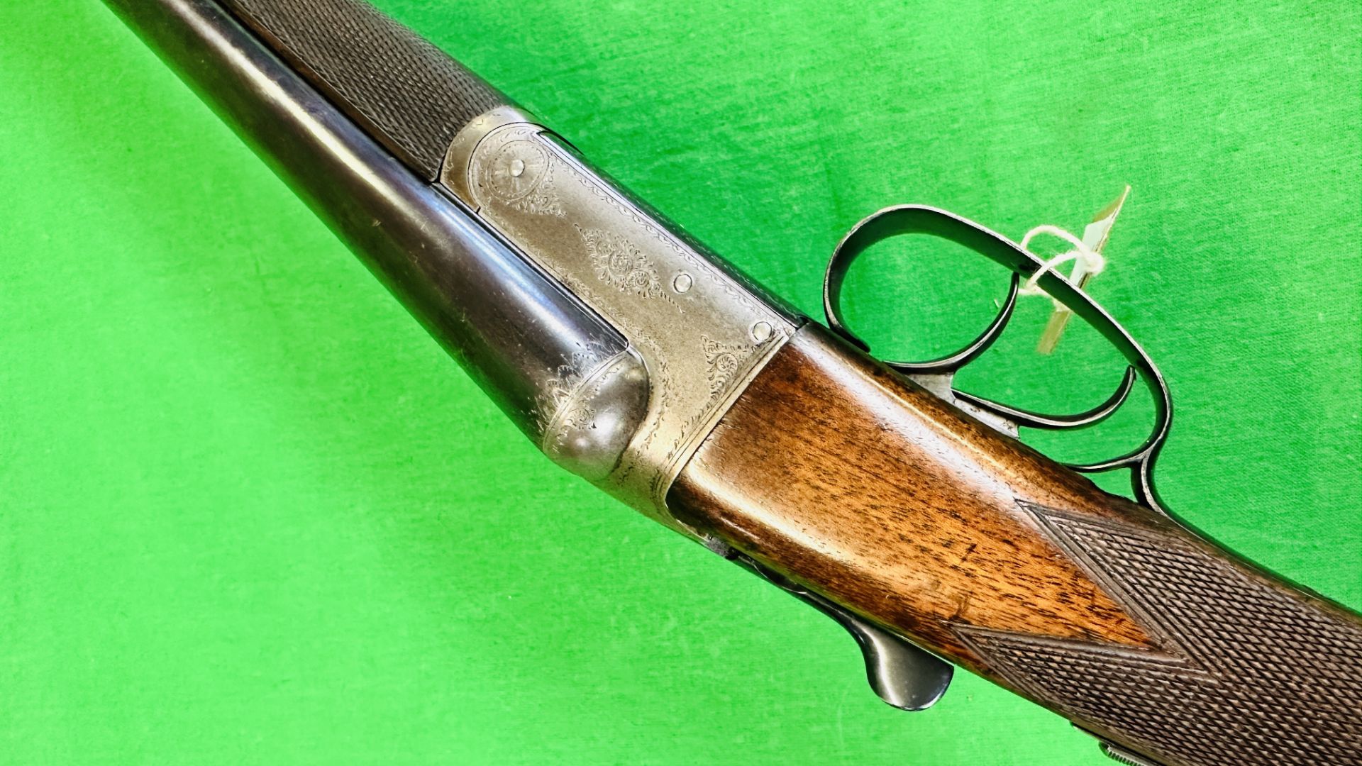 CHUBB 12 BORE SIDE BY SIDE SHOTGUN #1233 (BOXLOCK CYLINDER MECHANISM REPLACED), BSA BARRELS, - Image 10 of 16