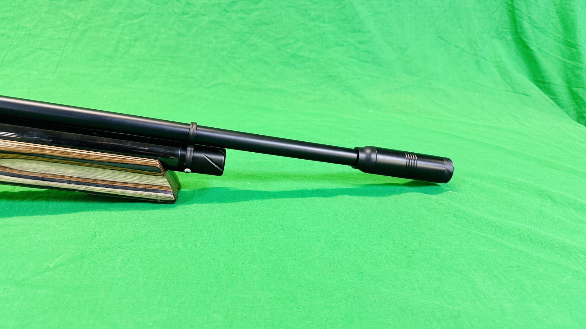 AIR ARMS ULTIMATE SPORTER .22 CALIBRE PCP F.A. - Bild 5 aus 20