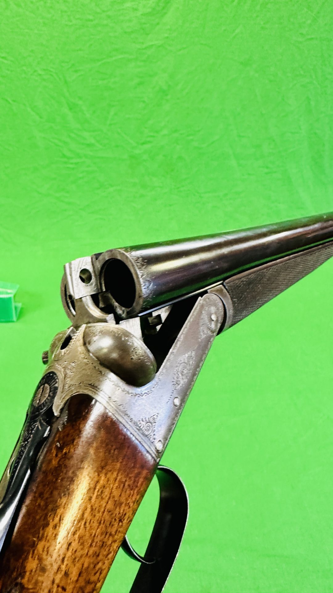 CHUBB 12 BORE SIDE BY SIDE SHOTGUN #1233 (BOXLOCK CYLINDER MECHANISM REPLACED), BSA BARRELS, - Image 13 of 16