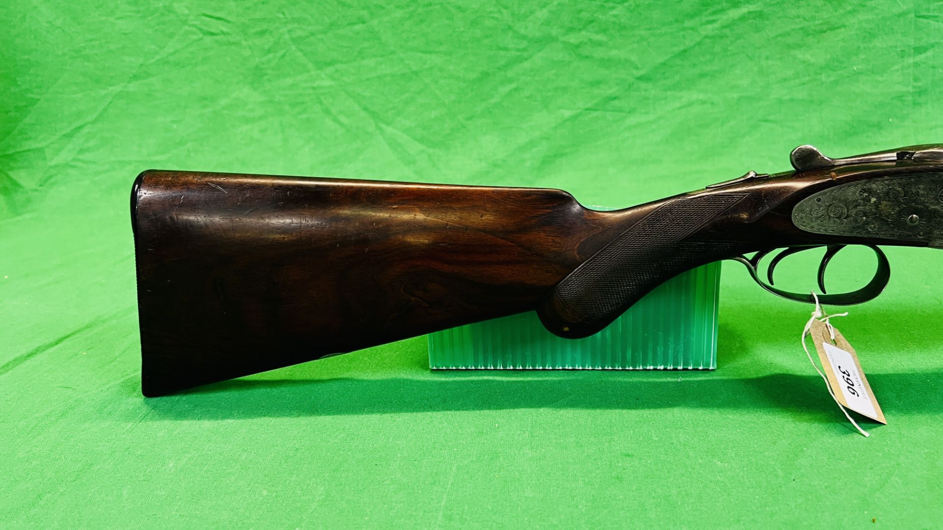 MIDLAND 12 BORE SIDE BY SIDE SHOTGUN, #105959, SIDE LOCK 25" BARRELS, FULL CHOKE 14", - Image 4 of 28