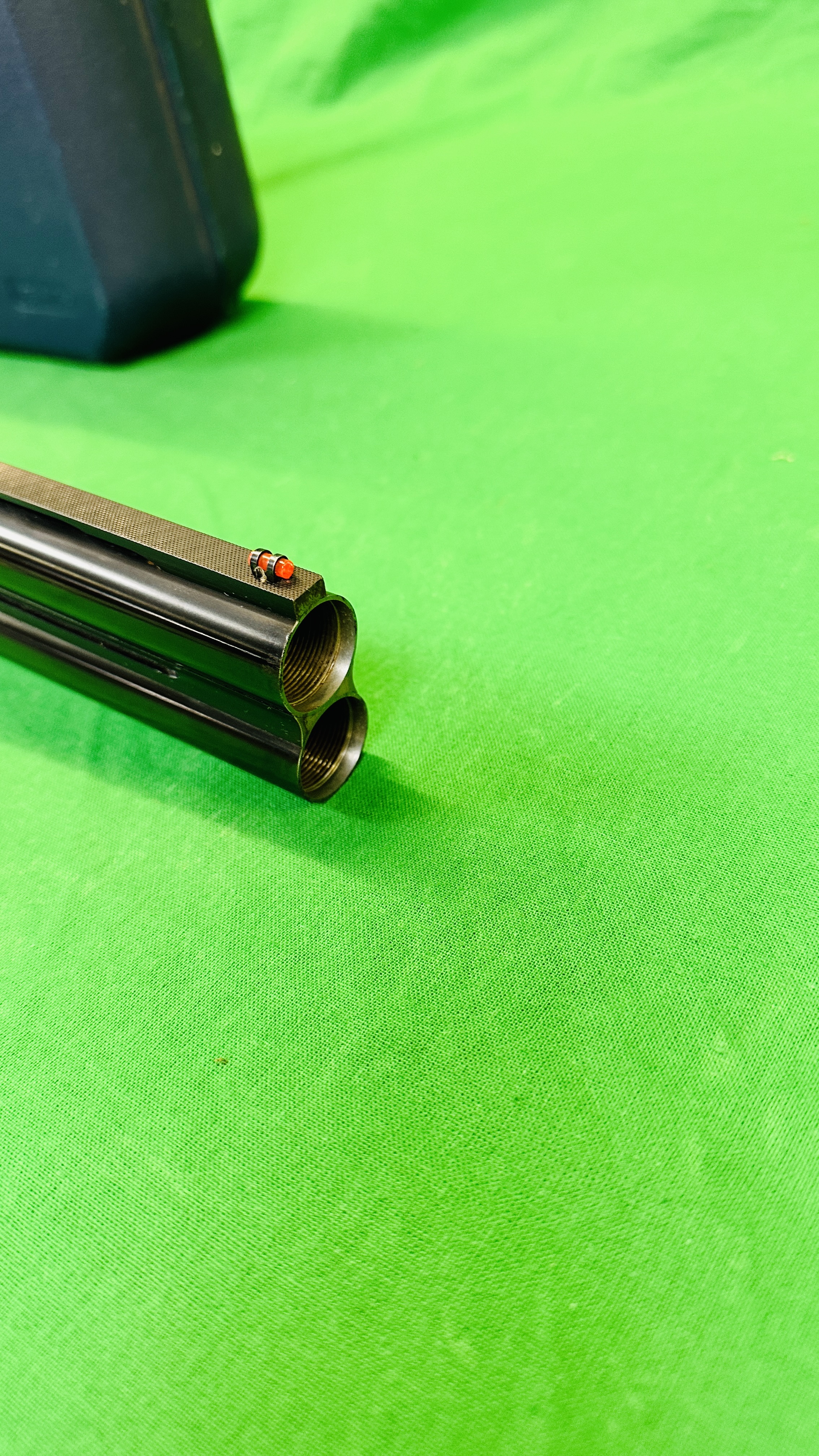 BERETTA 12 BORE OVER AND UNDER SHOTGUN, MODEL 682 GOLD E, - Image 7 of 35