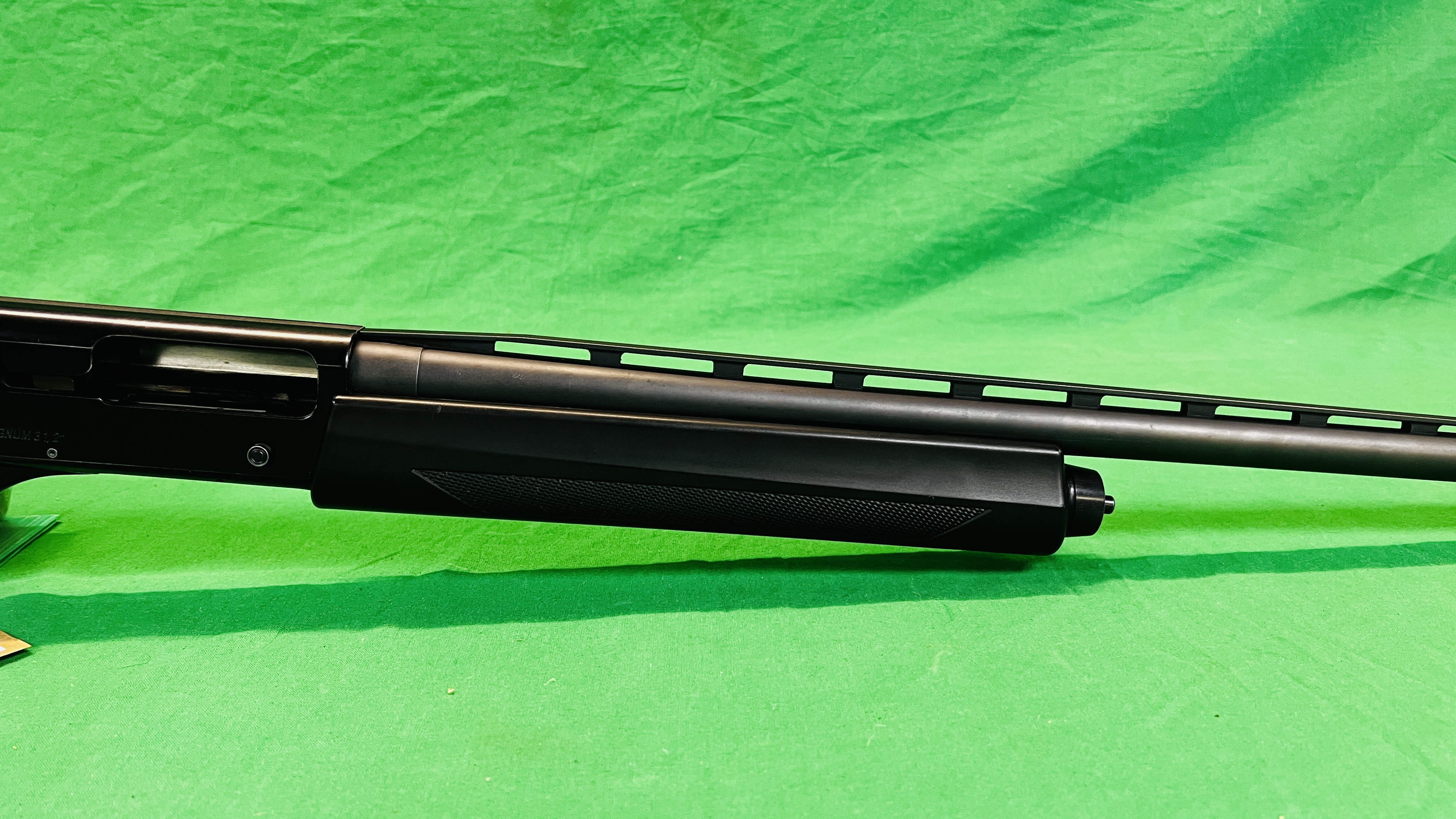 WINCHESTER 12 BORE SELF LOADING SHOTGUN #11DMW05525 SUPER X MODEL 2, 3½ CHAMBER, - Image 4 of 14