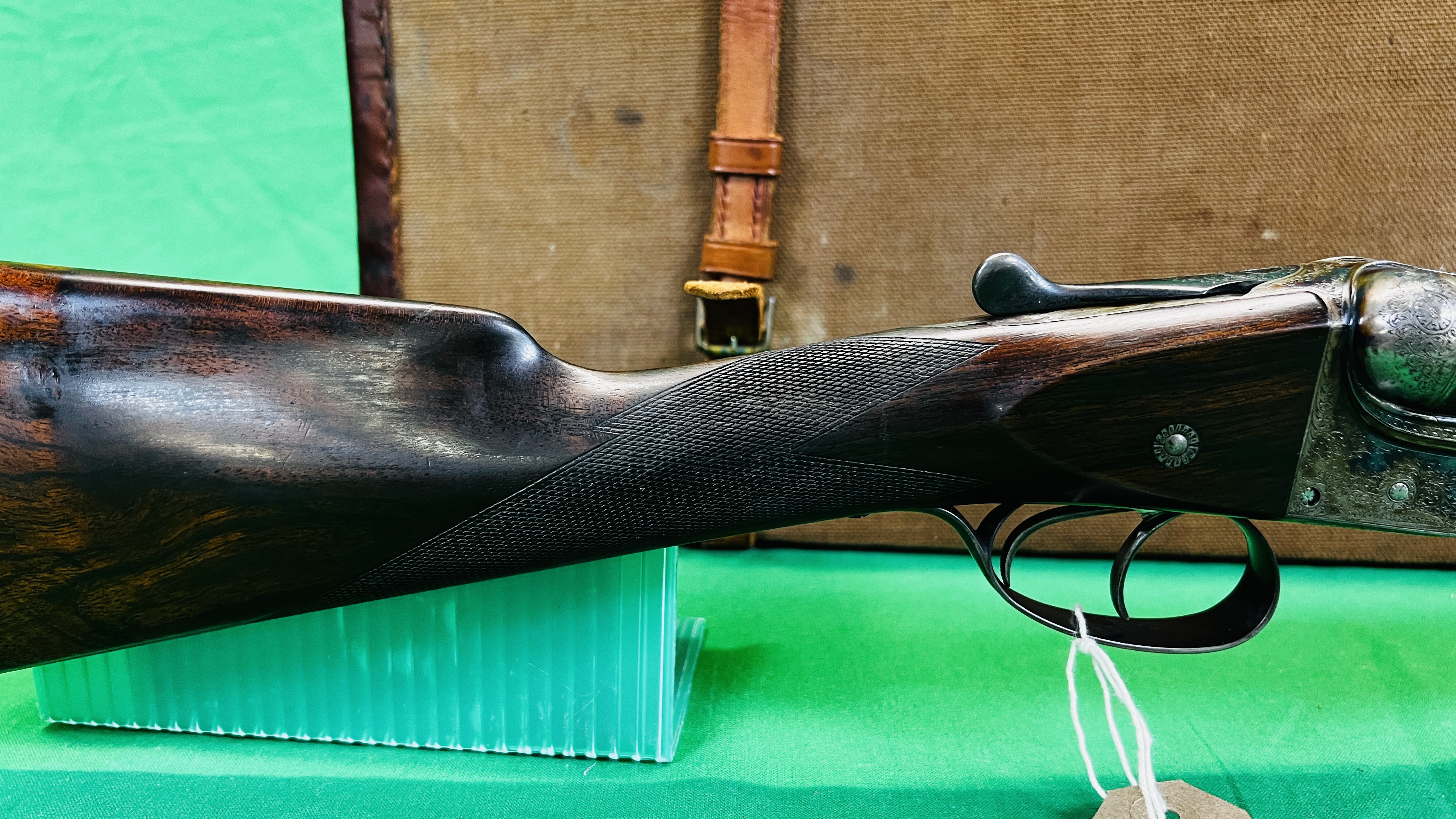 GREENER 12G SIDE BY SIDE SHOTGUN 27" BARRELS, CHAMBERED FOR 21/2", - Image 3 of 39