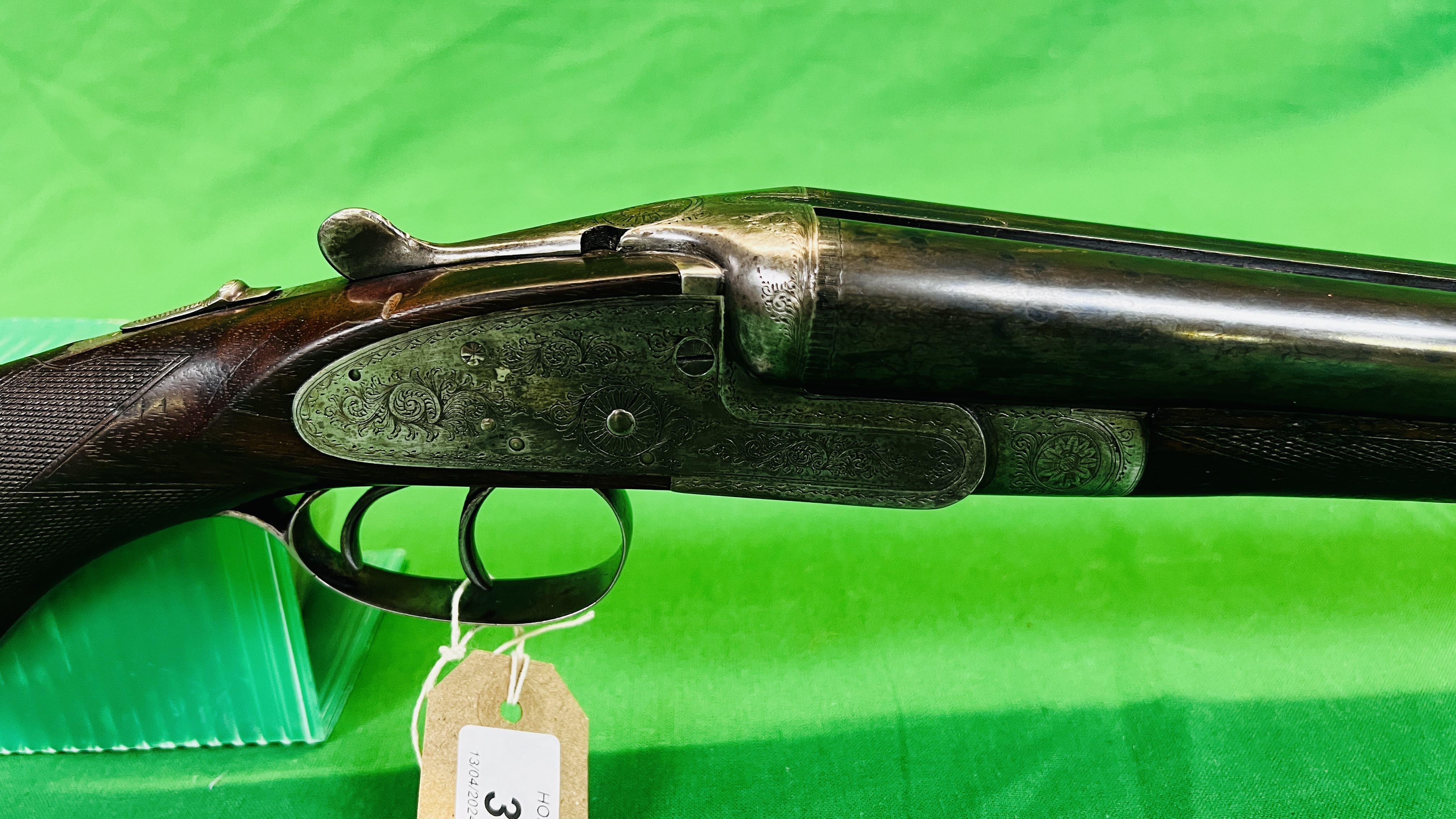 MIDLAND 12 BORE SIDE BY SIDE SHOTGUN, #105959, SIDE LOCK 25" BARRELS, FULL CHOKE 14", - Image 6 of 28