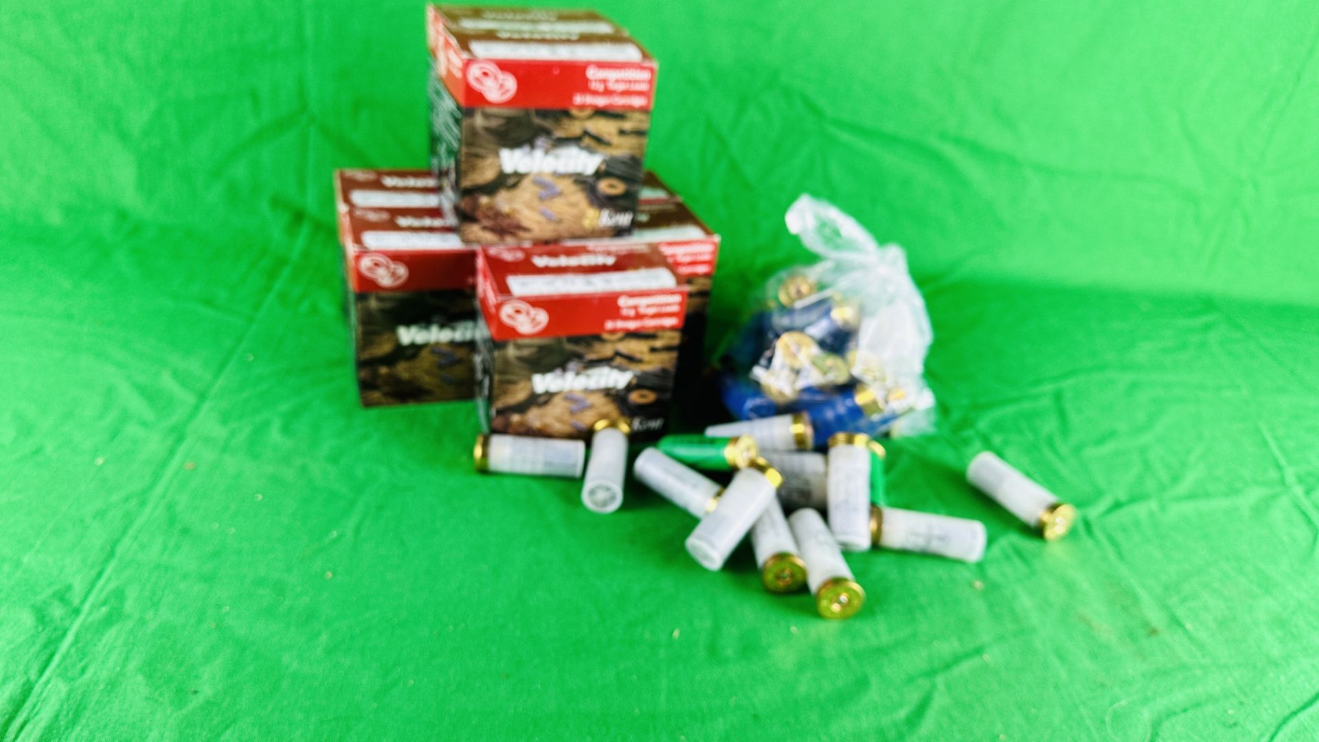 214 X 12 GAUGE CARTRIDGES TO INCLUDE KENT VELOCITY 7.5 SHOT 28GM, RIO 28GM 2.