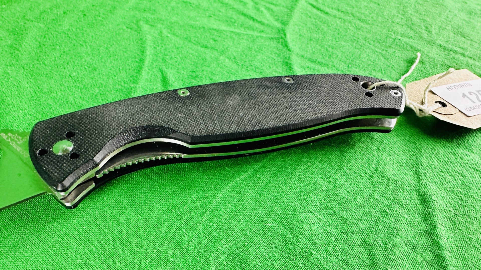 SYDERCO RESILIENCE C142GP FOLDING POCKET LOCK KNIFE - NO POSTAGE OR PACKING AVAILABLE - Image 5 of 7