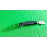 SYDERCO RESILIENCE C142GP FOLDING POCKET LOCK KNIFE - NO POSTAGE OR PACKING AVAILABLE