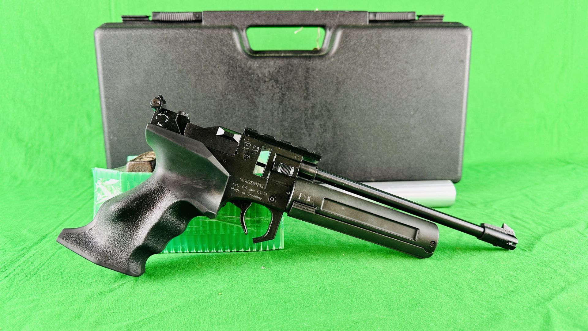 ROHM TWIN MASTER ACTION Co2 AIR PISTOL COMPLETE WITH ONE 8 SHOT MAGAZINE AND A ROHM SILENCER IN