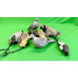 GROUP OF VARIOUS DECOYS TO INCLUDE 1 CROW, 1 MAGPIE,