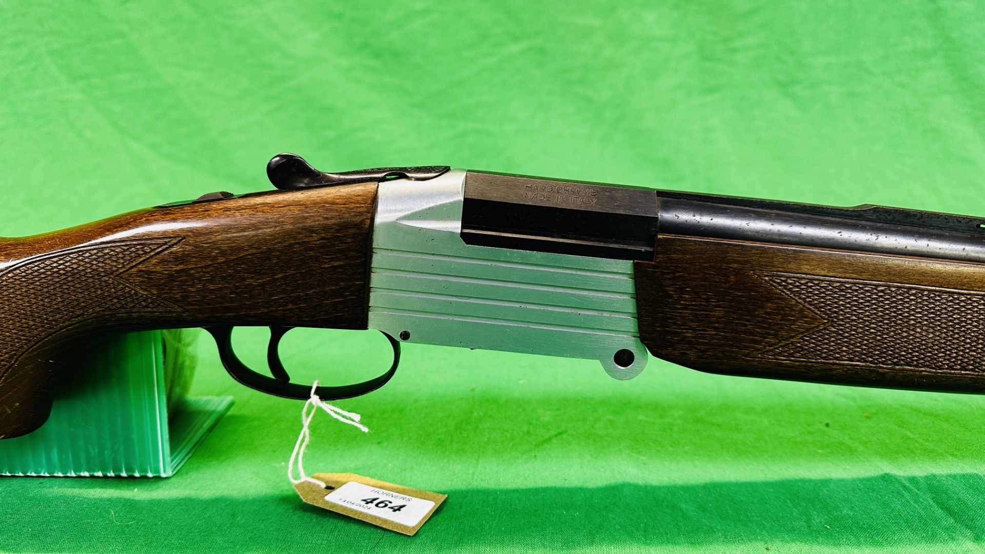 INVESTARM 12 BORE OVER AND UNDER SHOTGUN 28" BARRELS, - Image 2 of 13