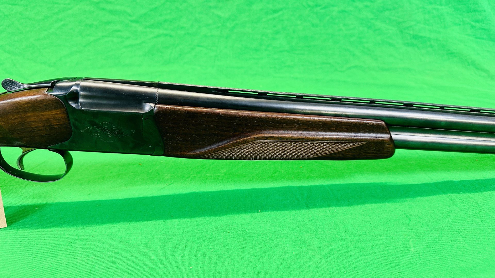 OVER AND UNDER 12 BORE BAIKAL SHOTGUN CO3386 - (REF: 1390) - (ALL GUNS TO BE INSPECTED AND - Bild 4 aus 12