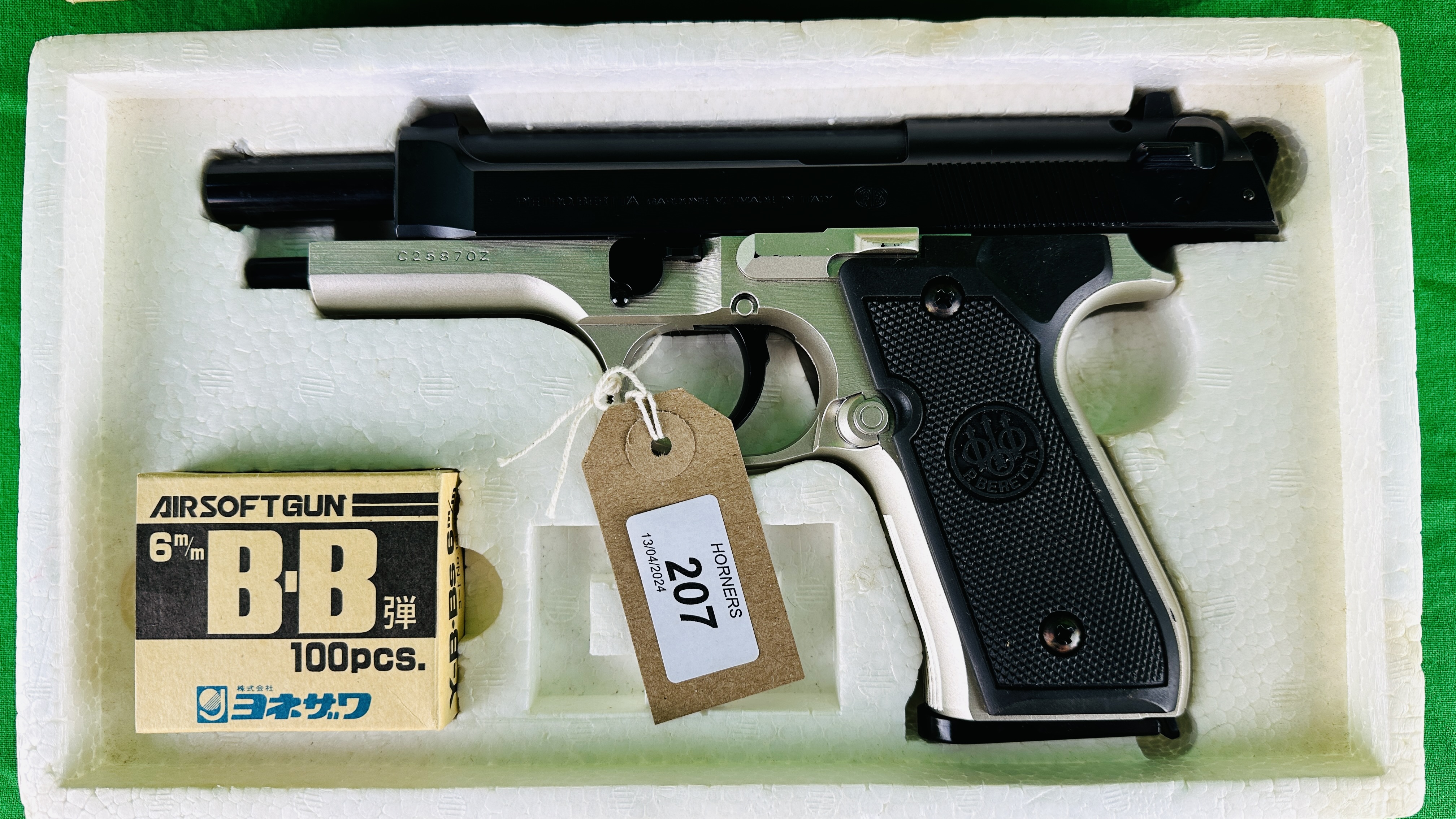 M92F BERETTA 40MM CASTON BB GUN IN ORIGINAL BOX - NO POSTAGE OR PACKING AVAILABLE. - Image 2 of 7