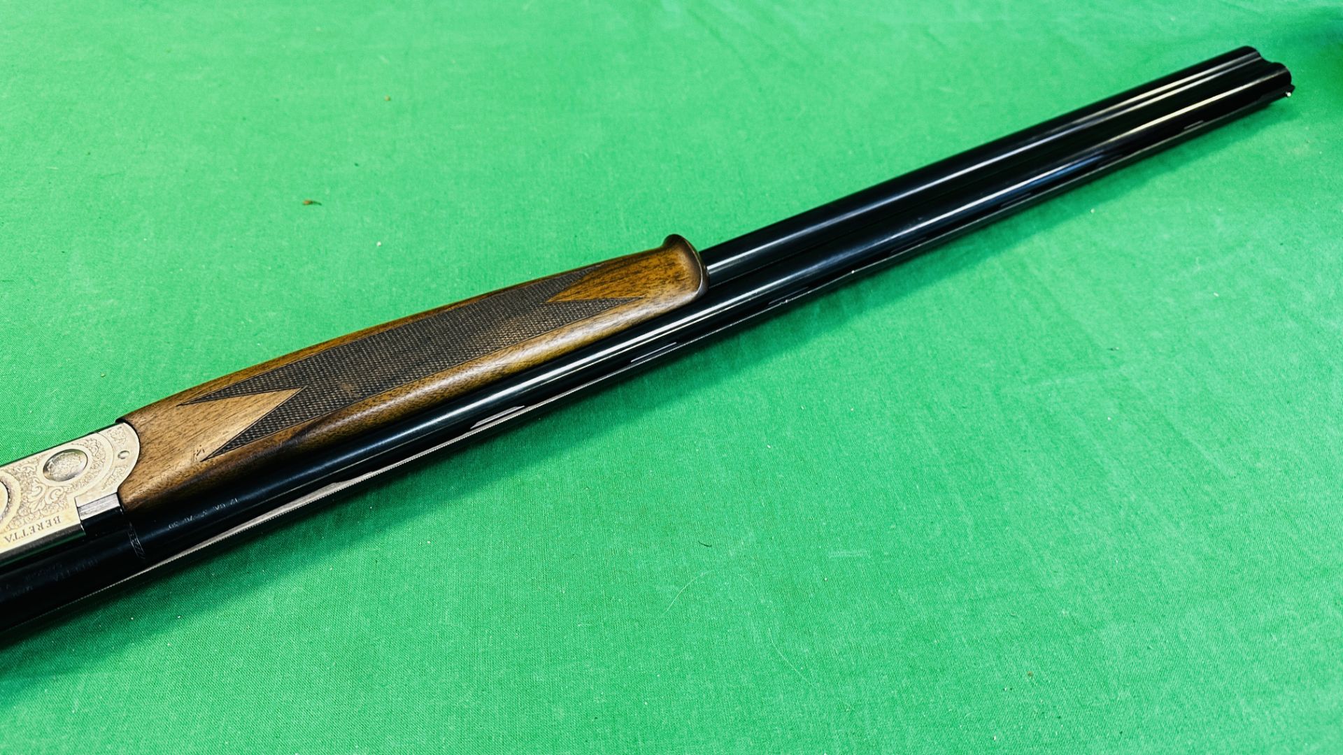 BERETTA 686 SILVER PIGEON 12 BORE OVER AND UNDER SHOTGUN #V21433S, - Image 3 of 25