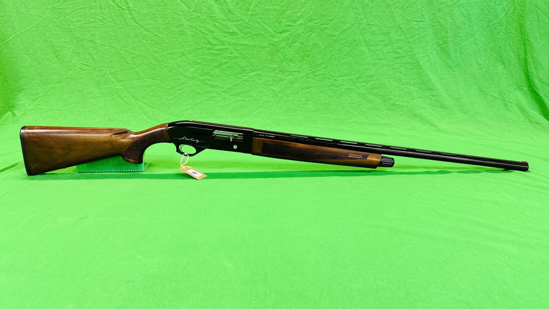 ARMSAN 20 GAUGE SEMI AUTO SHOTGUN #15K9548 27¾" BARRELS MULTI CHOKE (TOTAL 3 CHOKES) MODEL A620 -