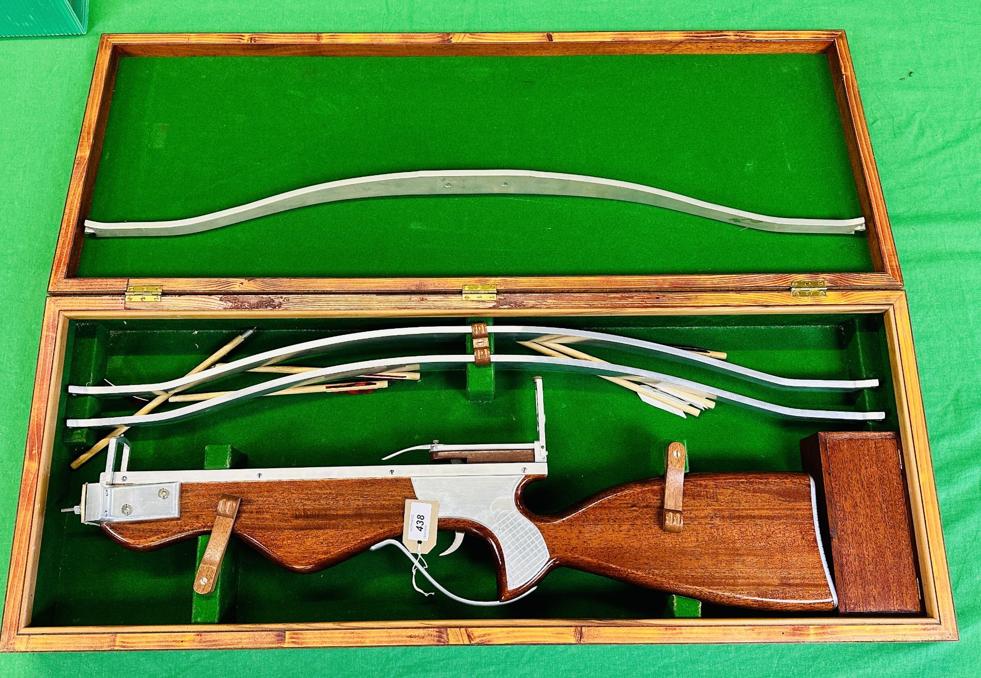 A HANDCRAFTED WOODEN CROSSBOW WITH ALUMINIUM DETAIL IN WOODEN TRANSIT CASE - NO POSTAGE OR PACKING