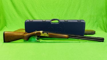 BERETTA 12 GAUGE OVER AND UNDER SHOTGUN MODEL 686 SILVER PIGEON / SPORTING,