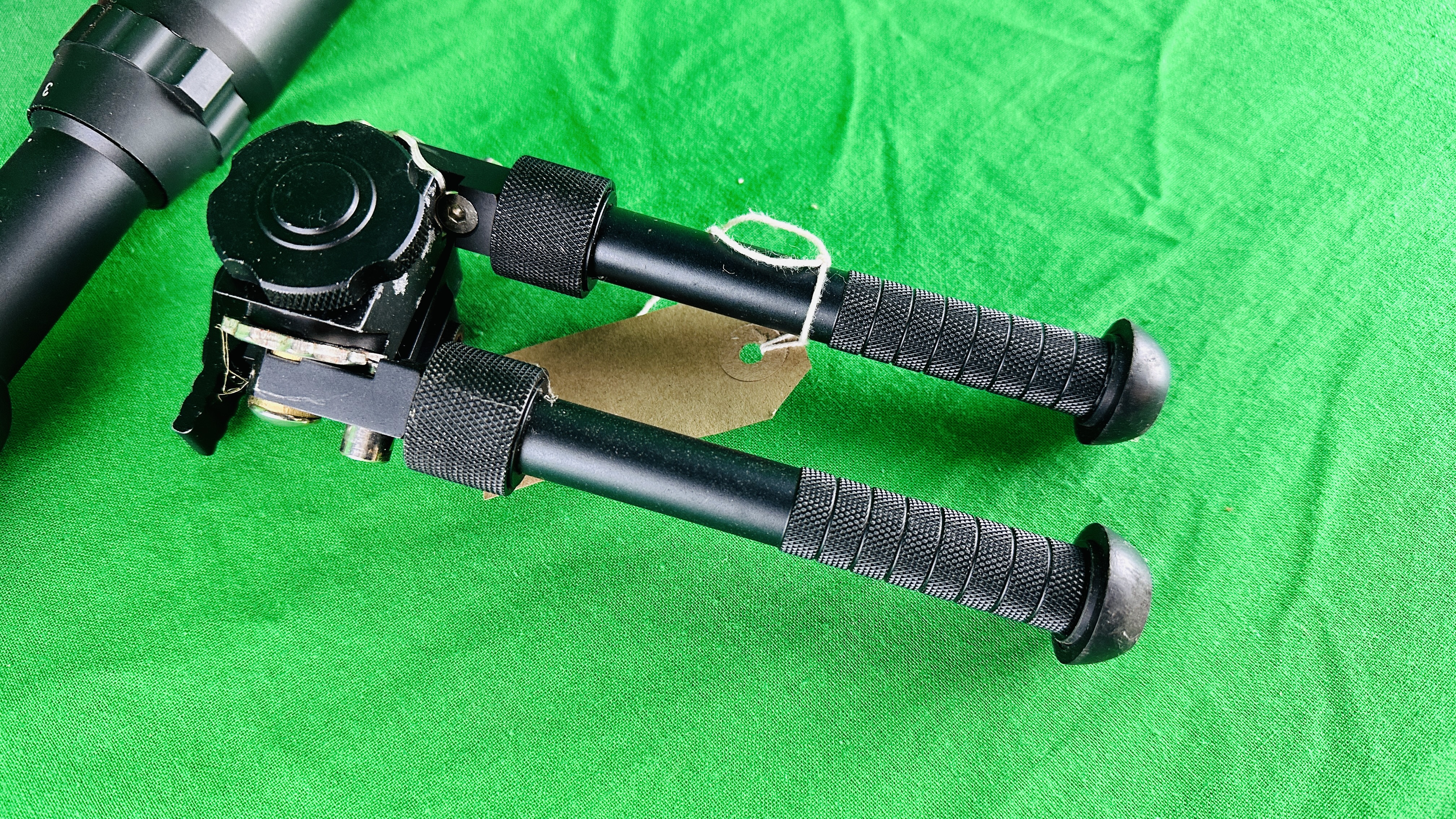 SMK 3-9X40 SCOPE (NO MOUNTS), BI-POD. - Image 2 of 10