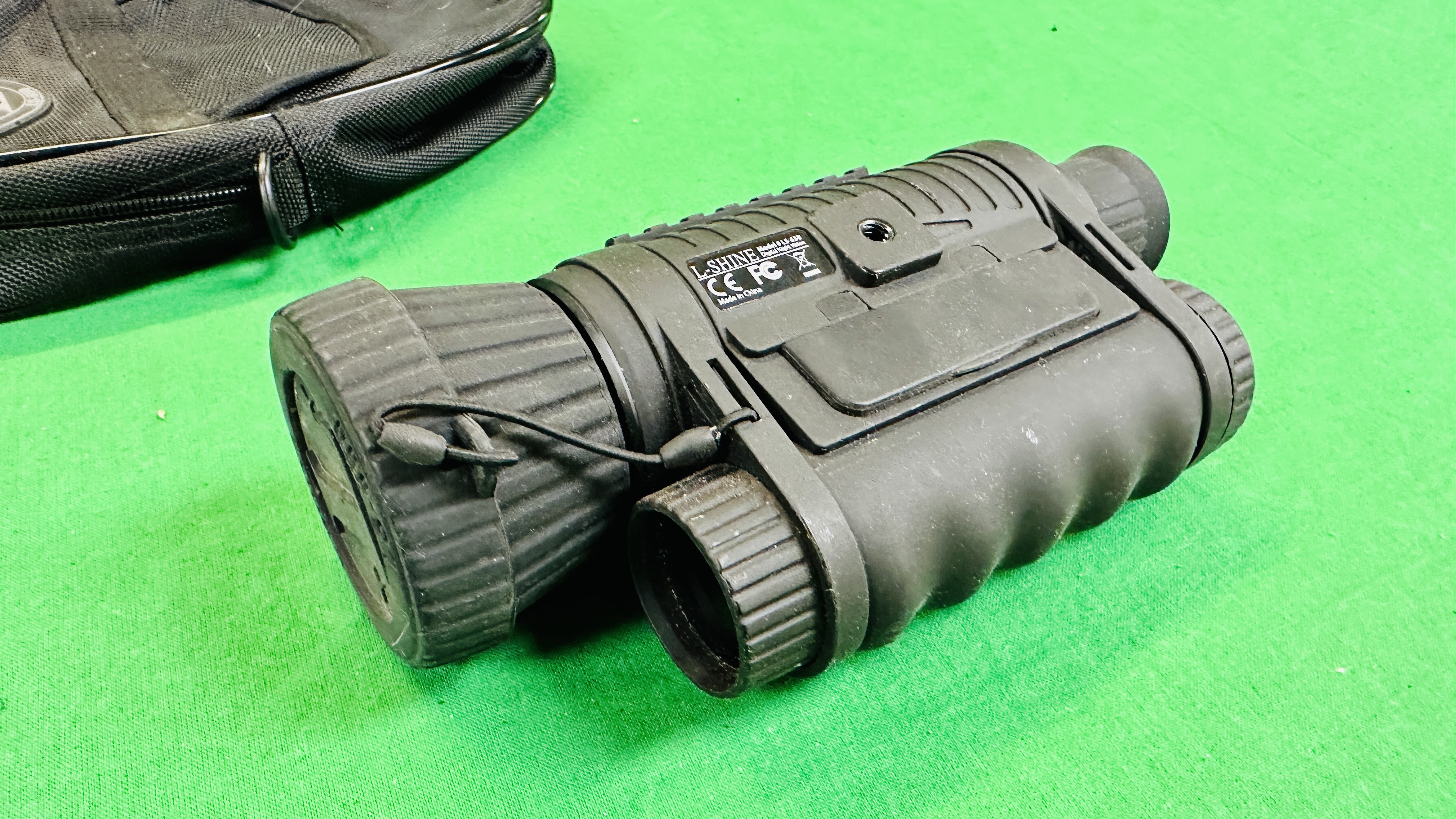 L SHINE LS 650 MULTIFUNCTIONAL NIGHT VISION 6X50 SIGHT. - Image 5 of 5