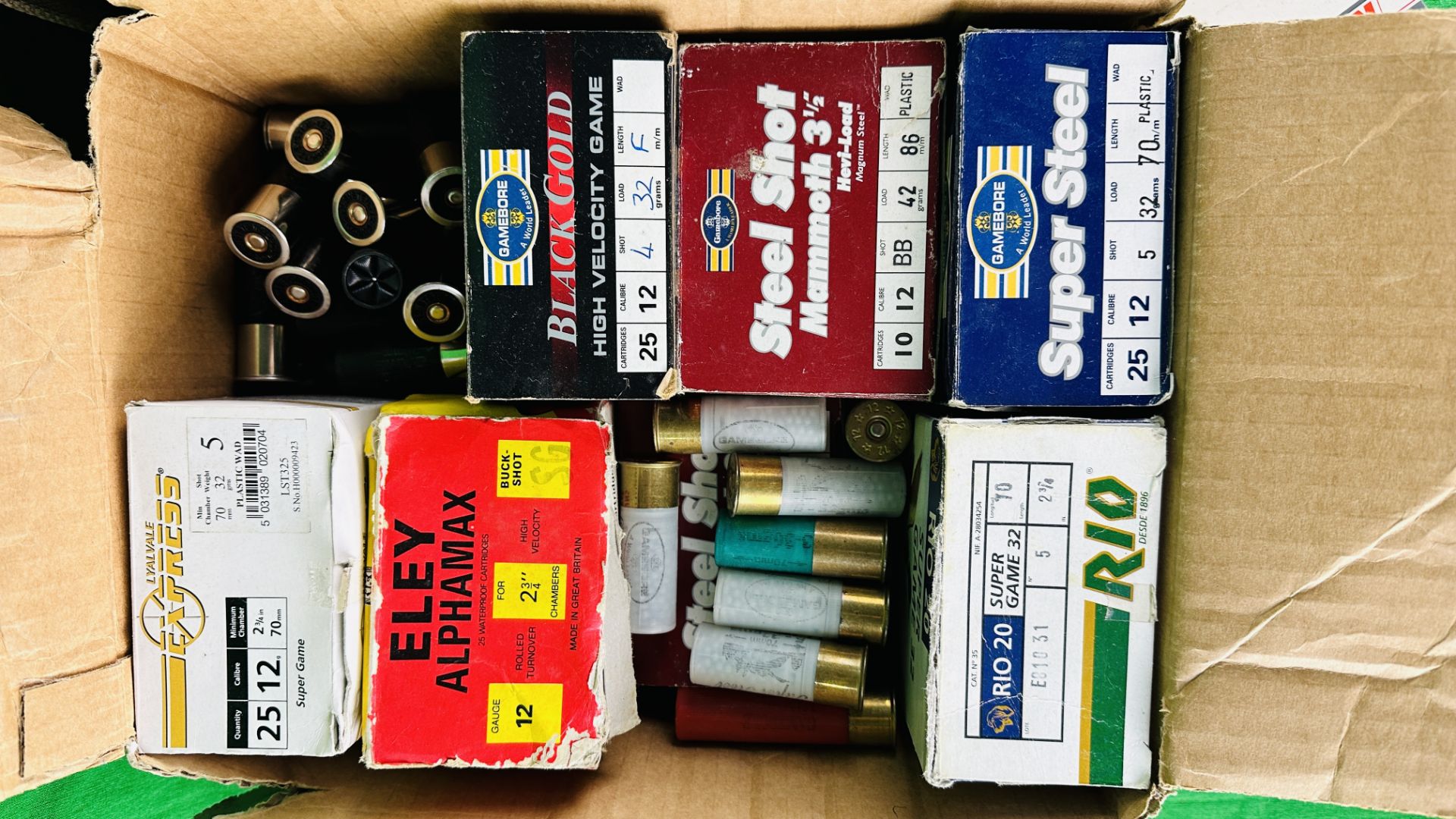 APPROX 214 MIXED 12 GAUGE CARTRIDGES + FERRET ALARM - (TO BE COLLECTED IN PERSON BY LICENCE HOLDER - Image 2 of 5