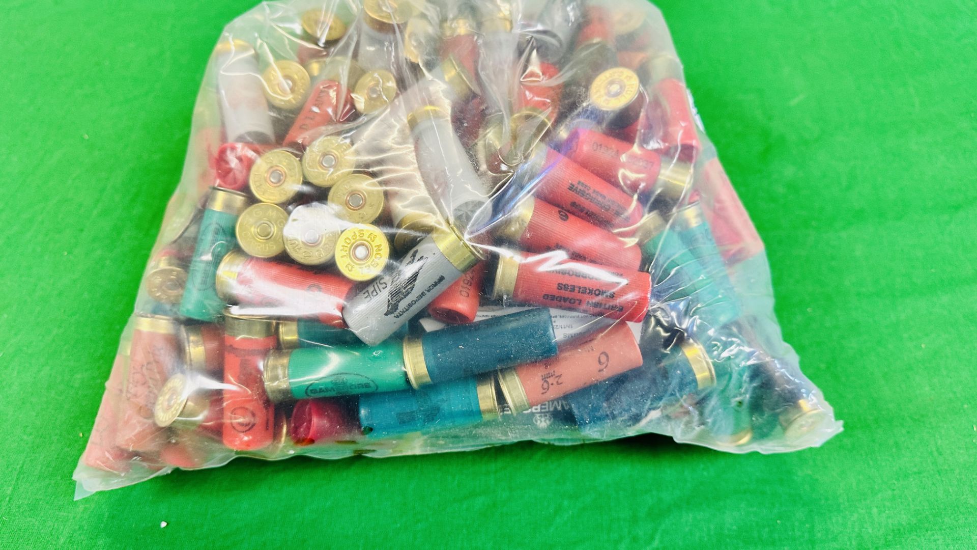 250 X MIXED 12 GAUGE CARTRIDGES - (TO BE COLLECTED IN PERSON BY LICENCE HOLDER ONLY - NO POSTAGE - - Image 2 of 5