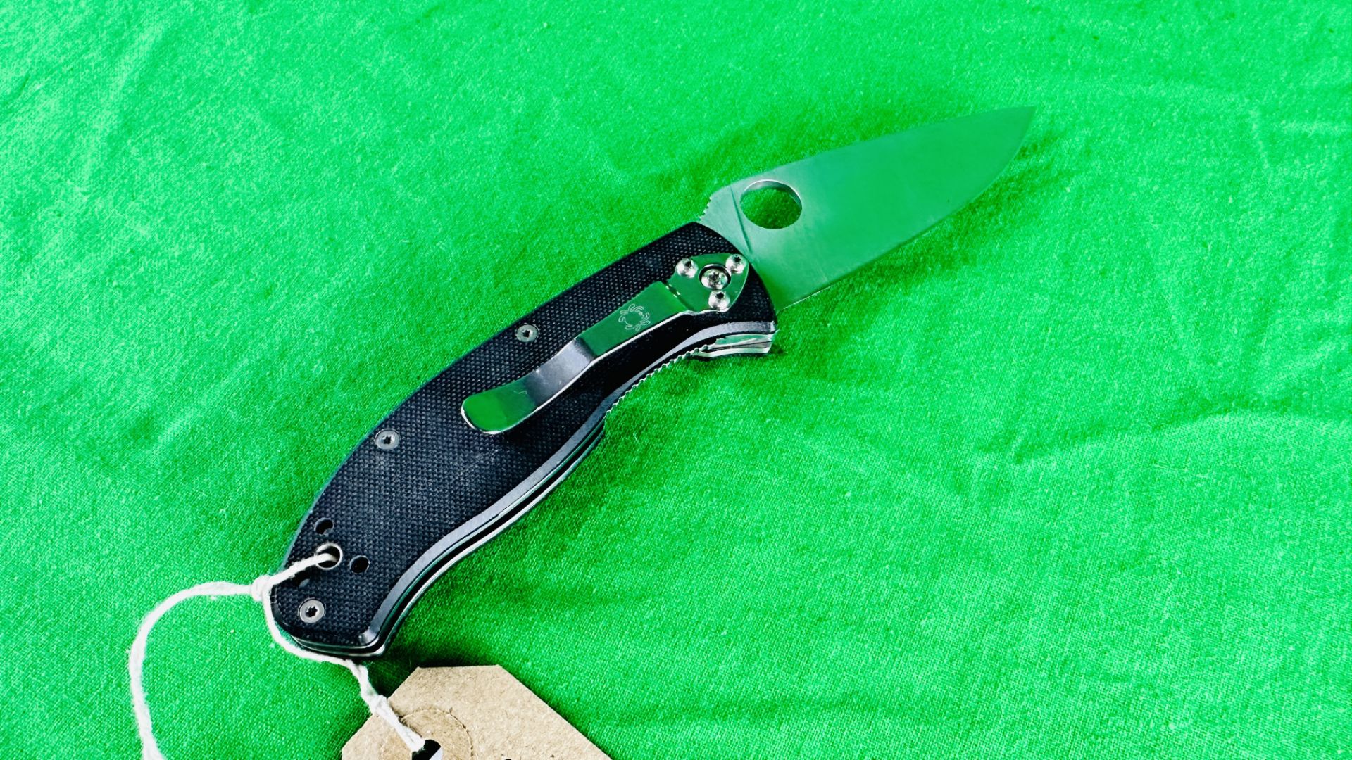 SPYDERCO TENACIOUS C122GP FOLDING POCKET LOCK KNIFE - NO POSTAGE OR PACKING AVAILABLE - Image 6 of 7