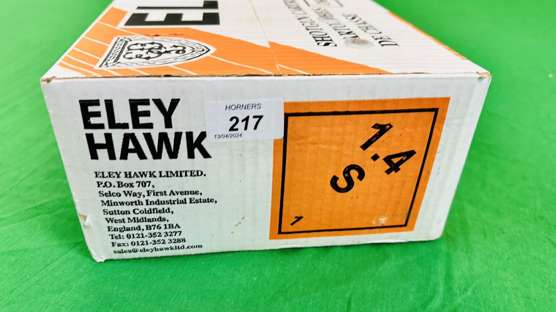 250 X ELEY 12 GAUGE 32GM 61/2 SHOT CARTRIDGES - (TO BE COLLECTED IN PERSON BY LICENCE HOLDER ONLY - - Image 2 of 4