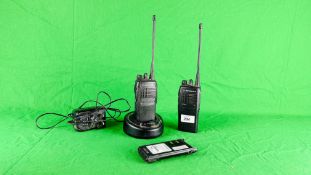 MOTOROLA GP640 WALKIE TALKIES PLUS CHARGER AND BATTERIES