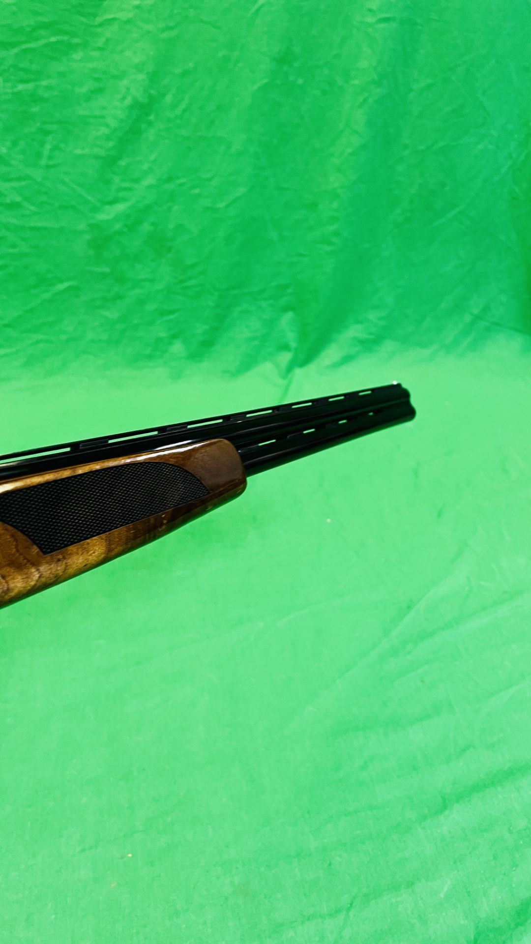 REVO PREMIUM GAME 20 BORE OVER AND UNDER SHOTGUN 28" MULTI CHOKE BARRELS, SELECTABLE TRIGGER, - Image 15 of 15