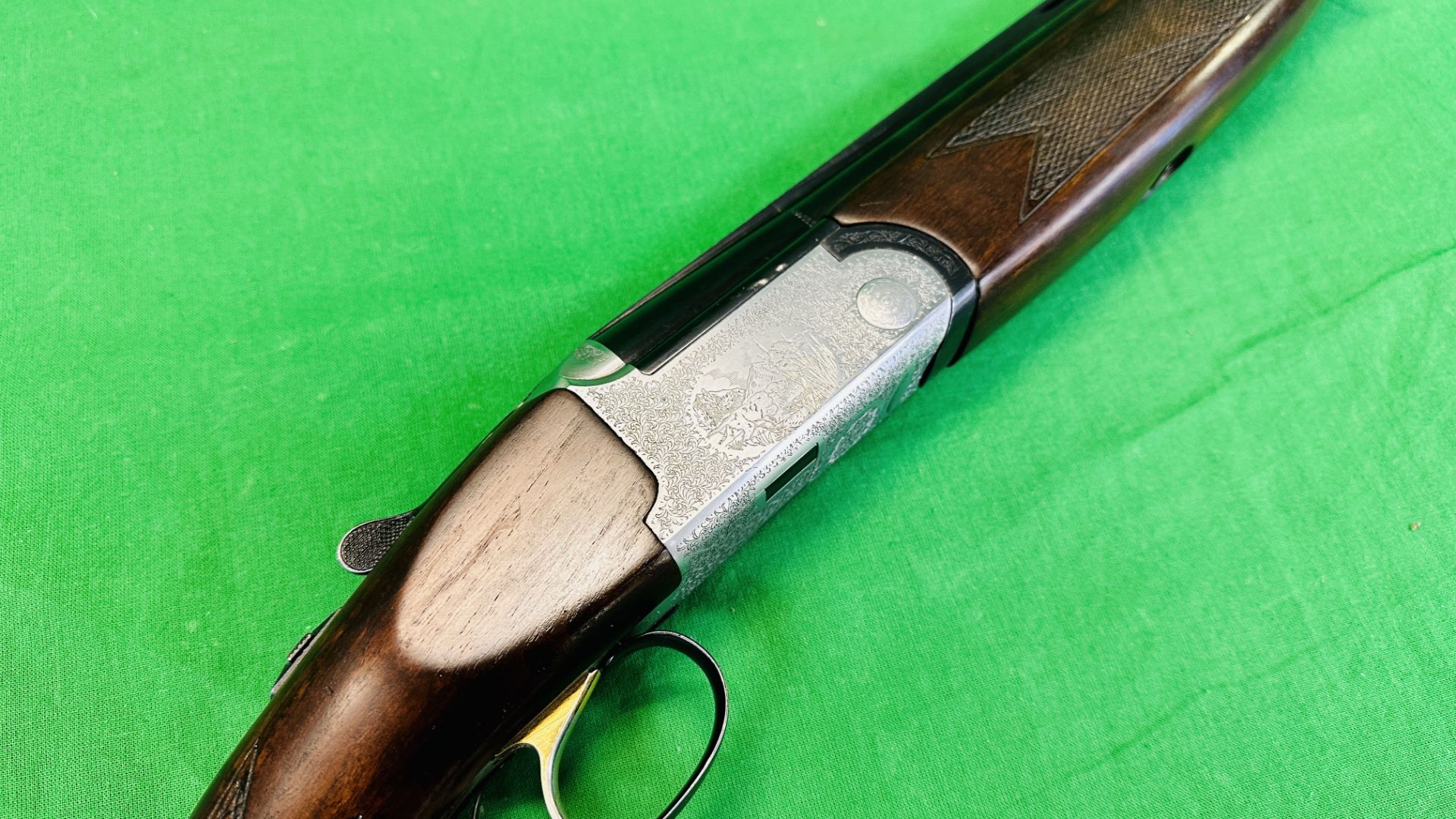 LINCOLN 12 BORE OVER AND UNDER SHOTGUN #54598, 271/2 " BARRELS, MULTI CHOKE, EJECTOR, - Image 7 of 17