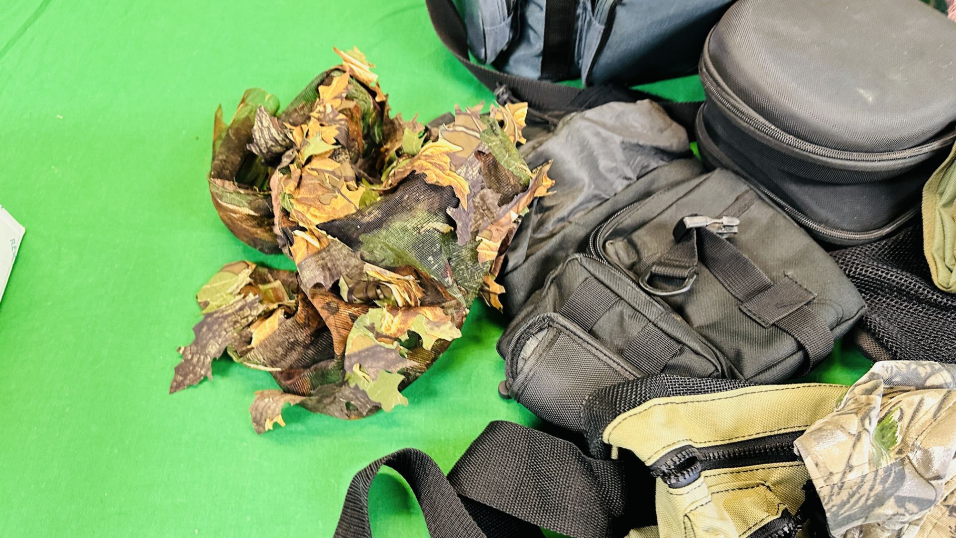 A GROUP OF SHOOTING ACCESSORIES TO INCLUDE 3-D SYNTHETIC CAMOUFLAGE COVER SUIT XL - 2XL, - Image 8 of 8