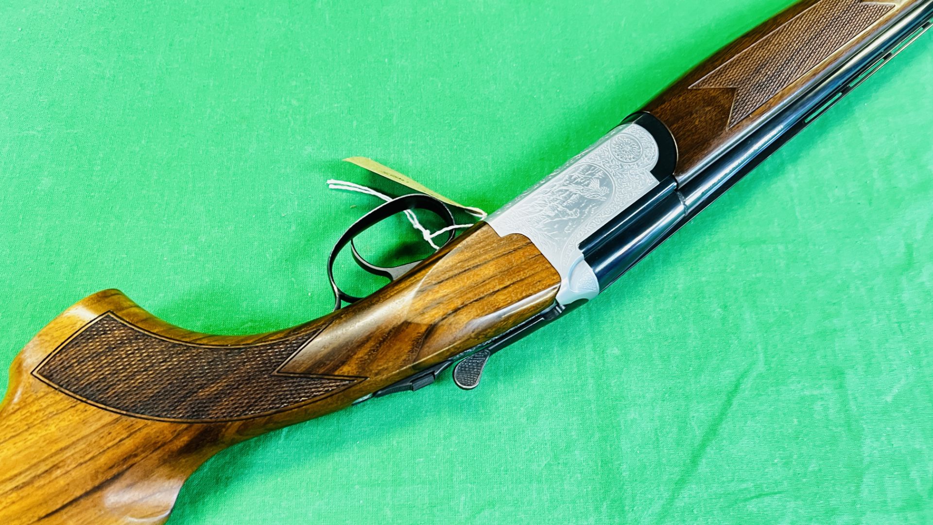 LINCOLN 20G OVER AND UNDER SHOTGUN, MULTI CHOKE 28" BARRELS (TOTAL 2 CHOKES), - Image 10 of 20