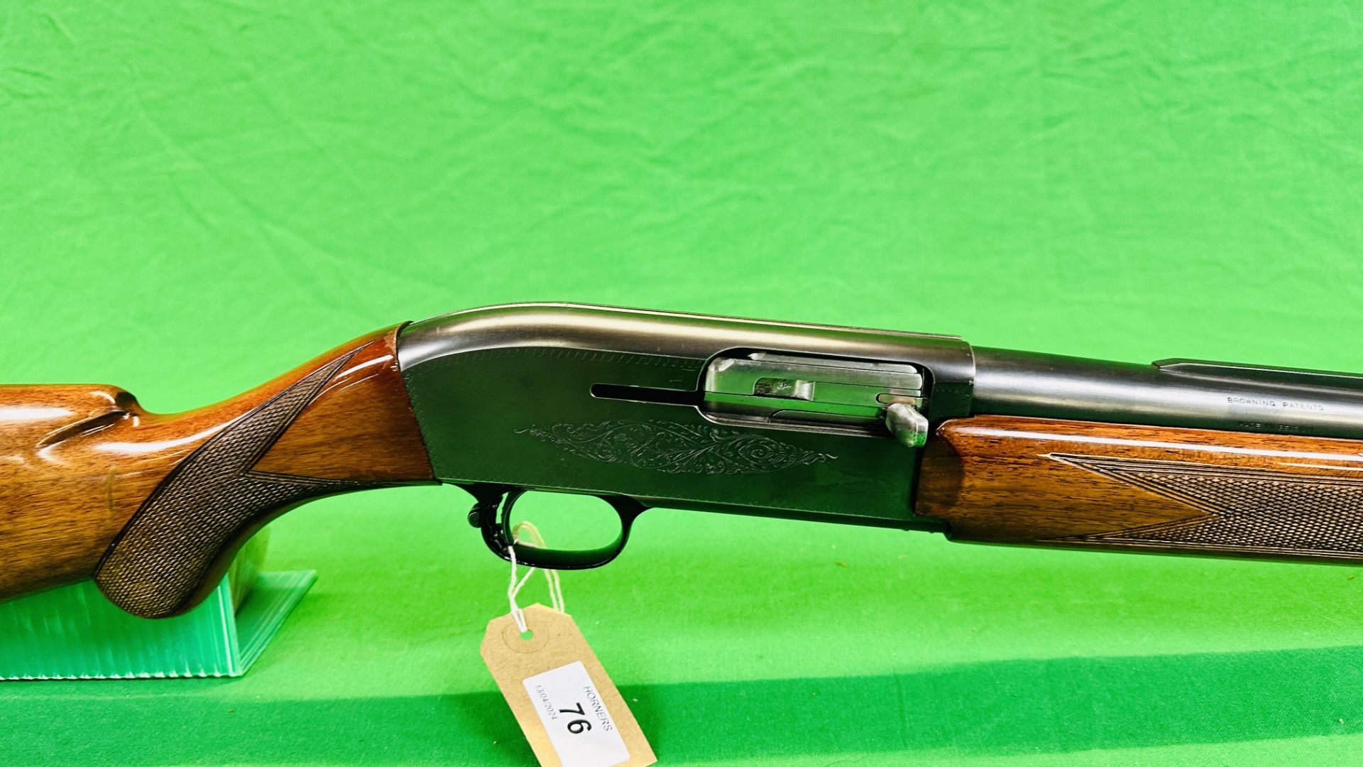 FABRIQUE 12 BORE SELF LOADING TWO SHOT SHOTGUN MODEL "DOUBLE TWO" #C23651 29 INCH BARREL VENTILATED - Image 2 of 15