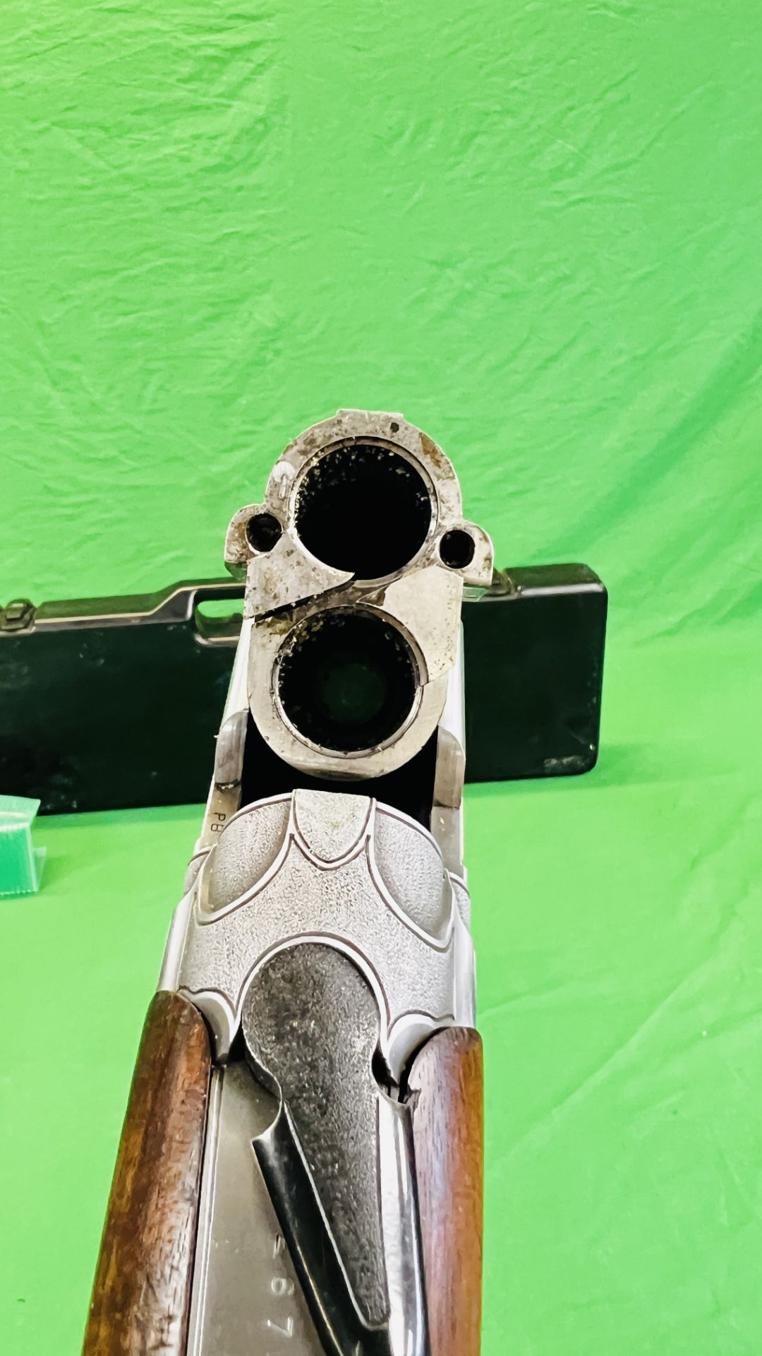 12 BORE BERETTA OVER AND UNDER SHOTGUN #E67165B, - Bild 24 aus 37