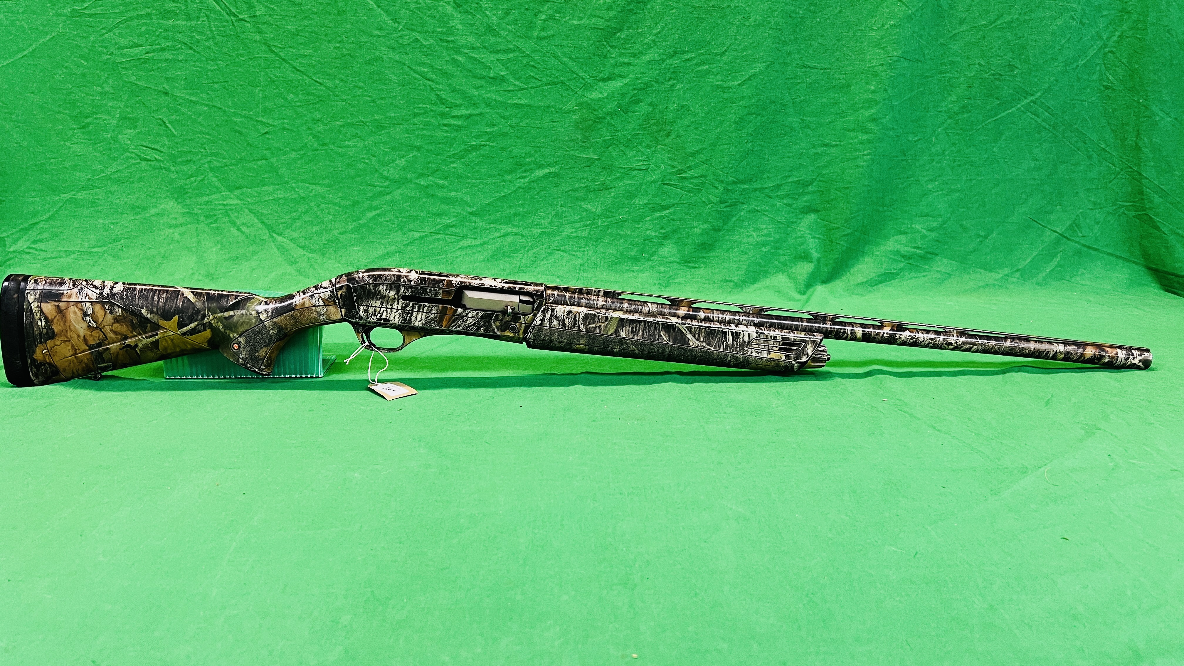 FAC WINCHESTER SUPER X3 12 BORE SELF LOADING SHOTGUN, #11HMN14050 (NO CRIMP 5 SHOT), 27½" BARRELS,